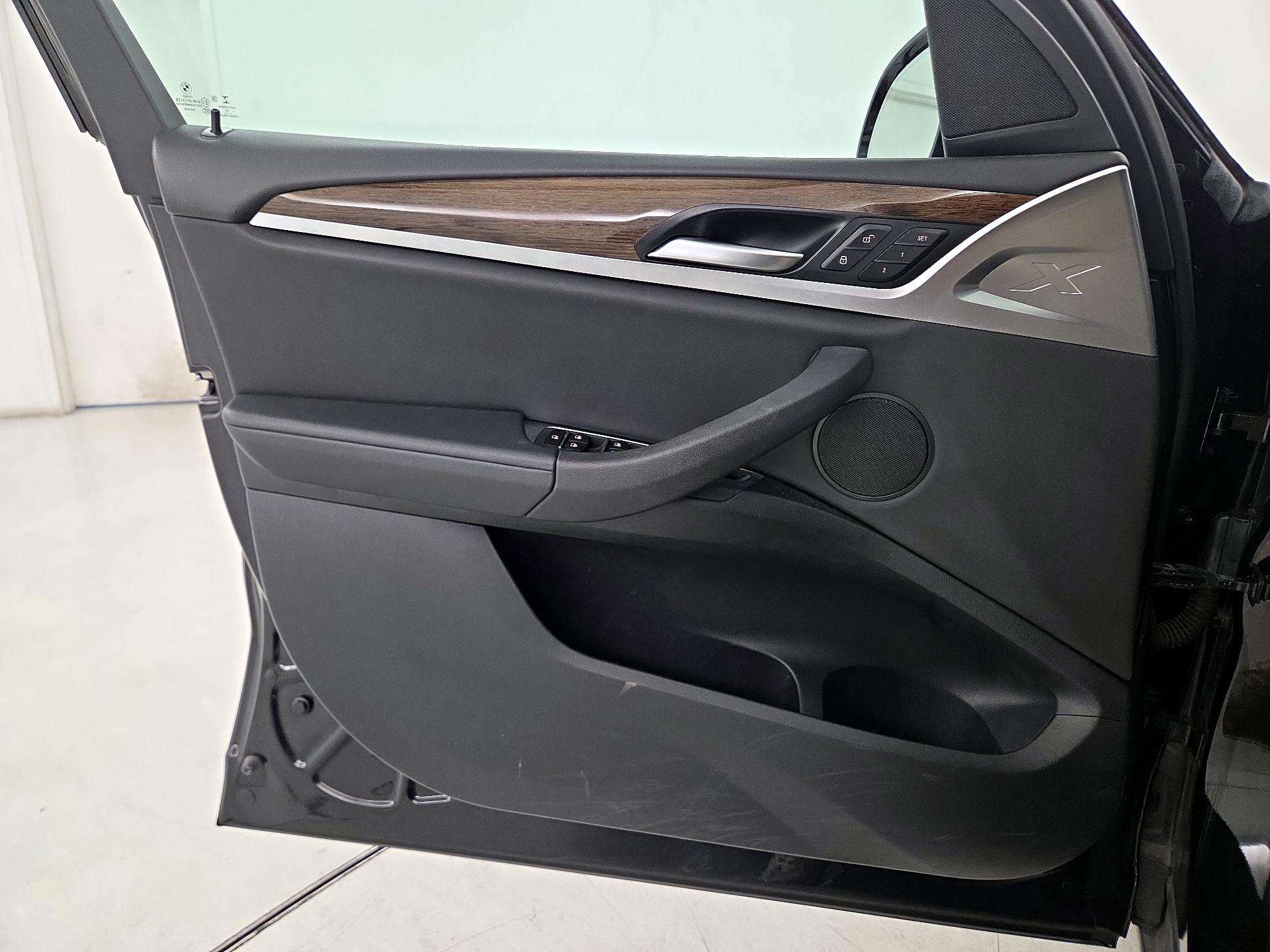 Thumbnail: 2019 BMW X3 - 12
