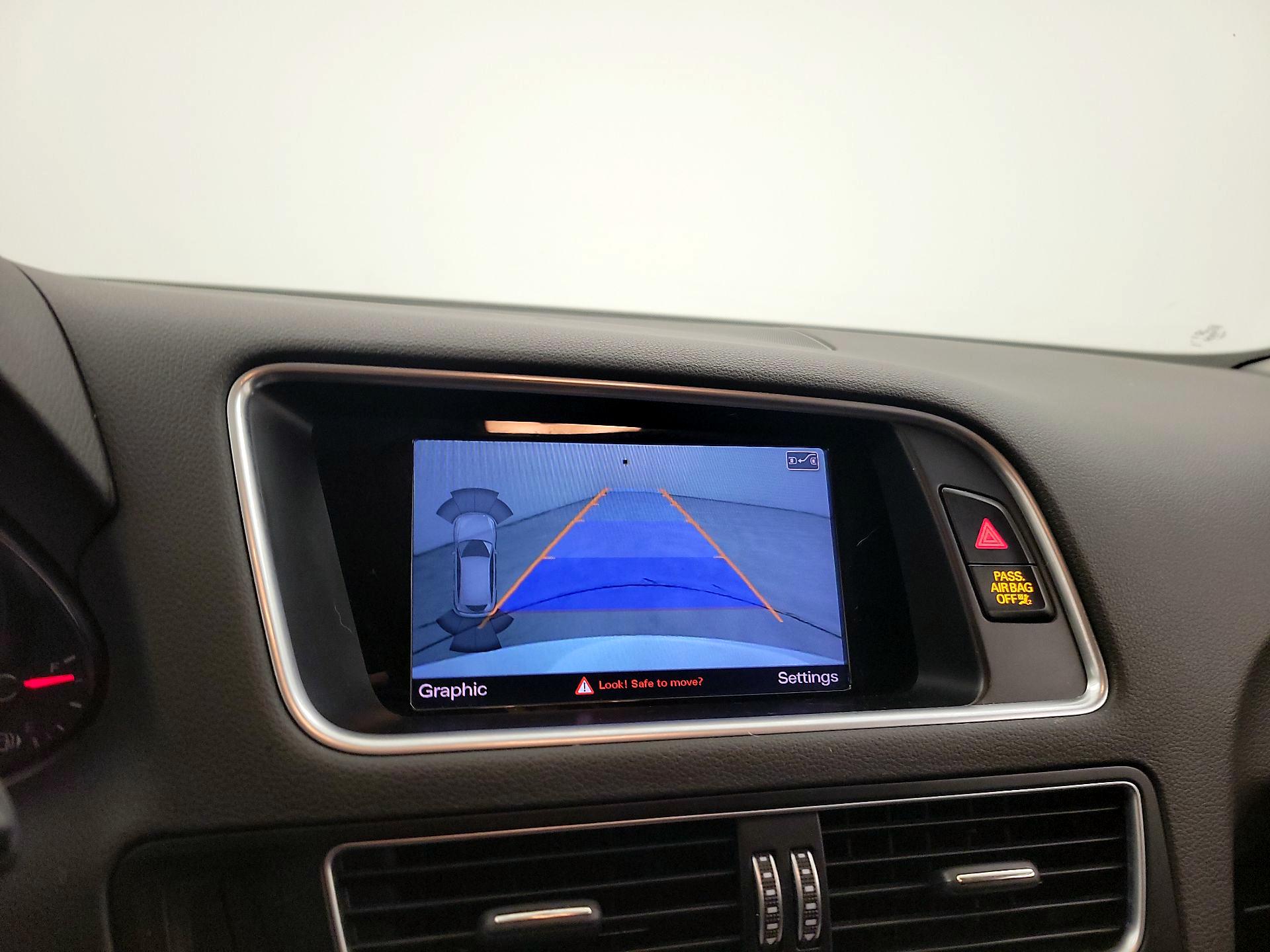 Thumbnail: 2016 Audi Q5 - 14