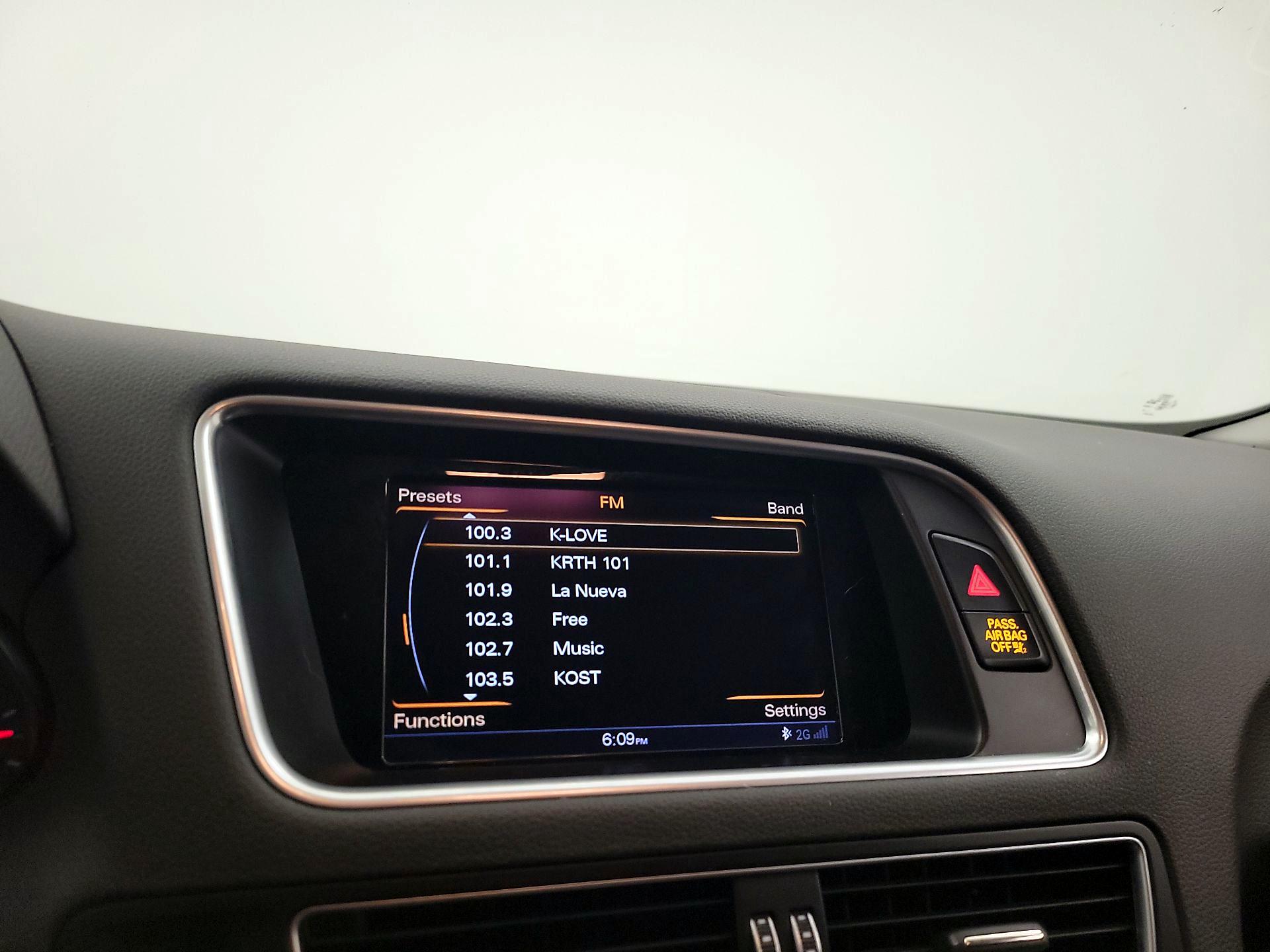 Thumbnail: 2016 Audi Q5 - 15