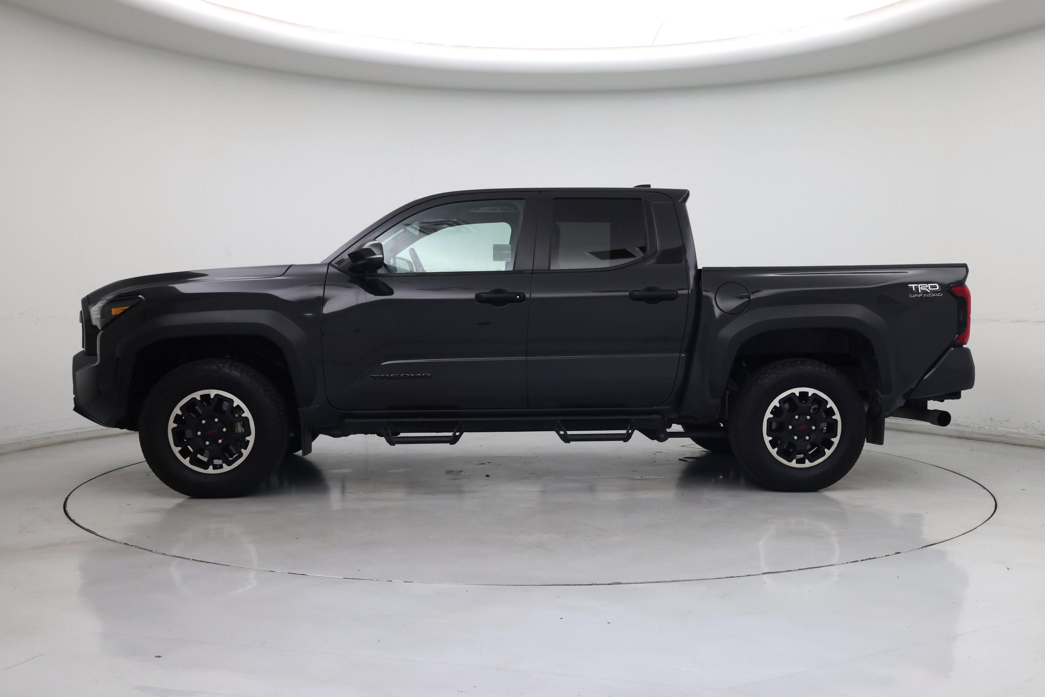 Thumbnail: 2024 Toyota Tacoma - 3