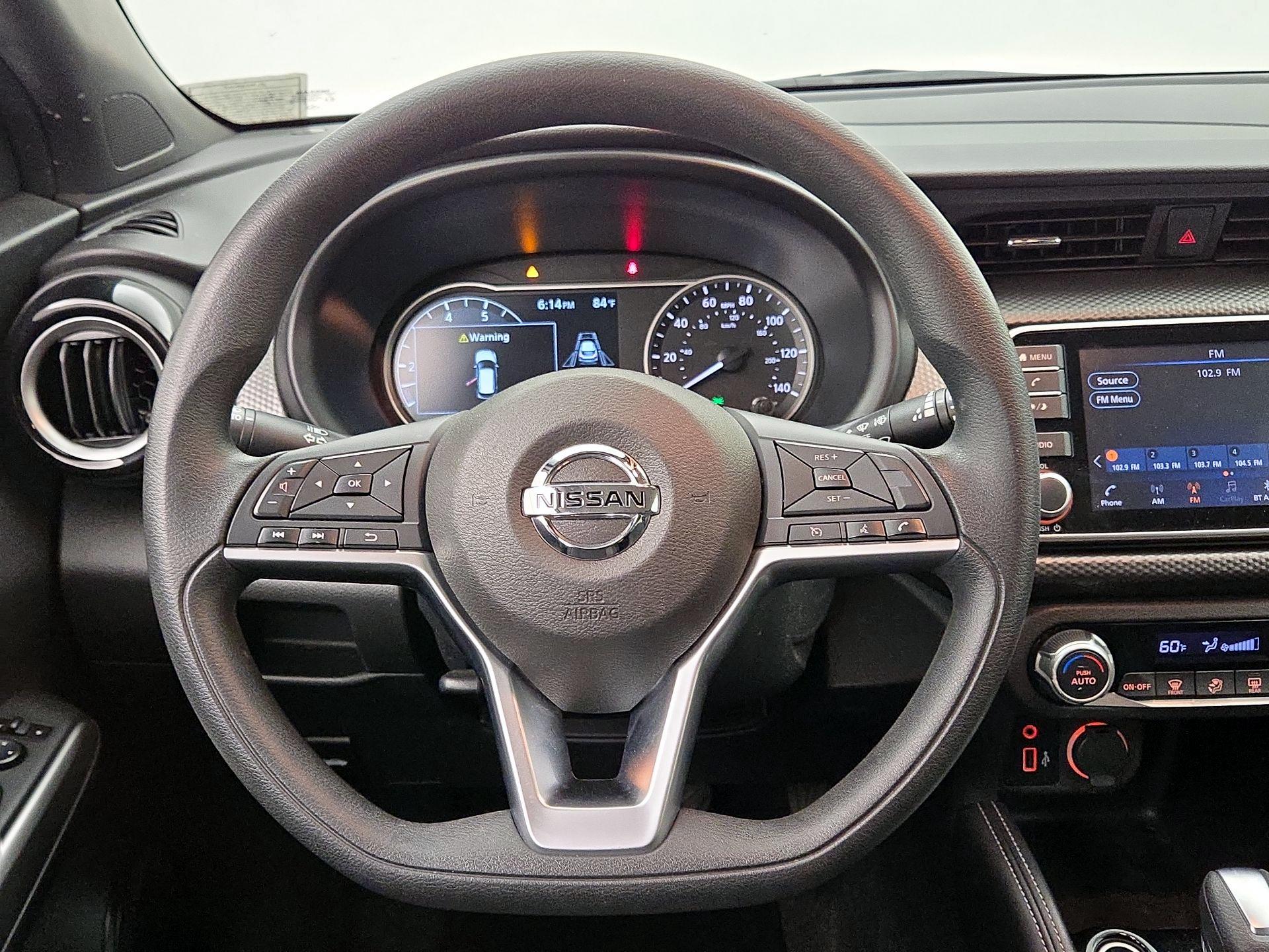 Thumbnail: 2020 Nissan Kicks - 10