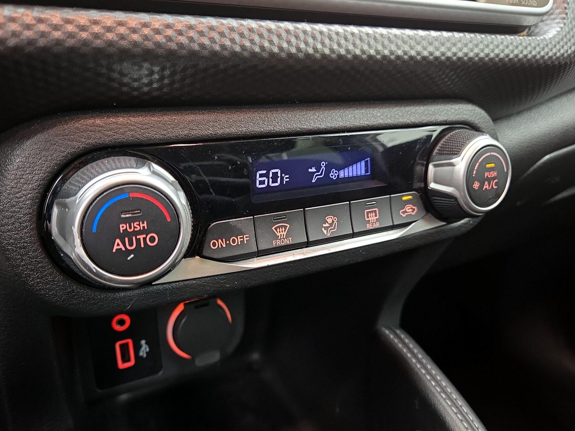 Thumbnail: 2020 Nissan Kicks - 15
