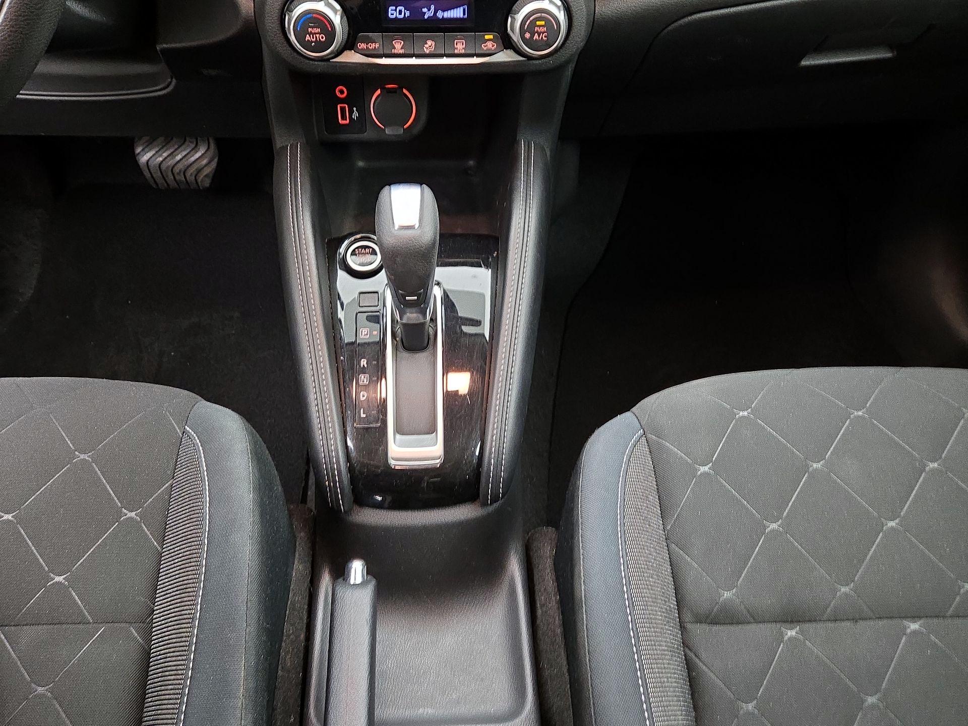 Thumbnail: 2020 Nissan Kicks - 16