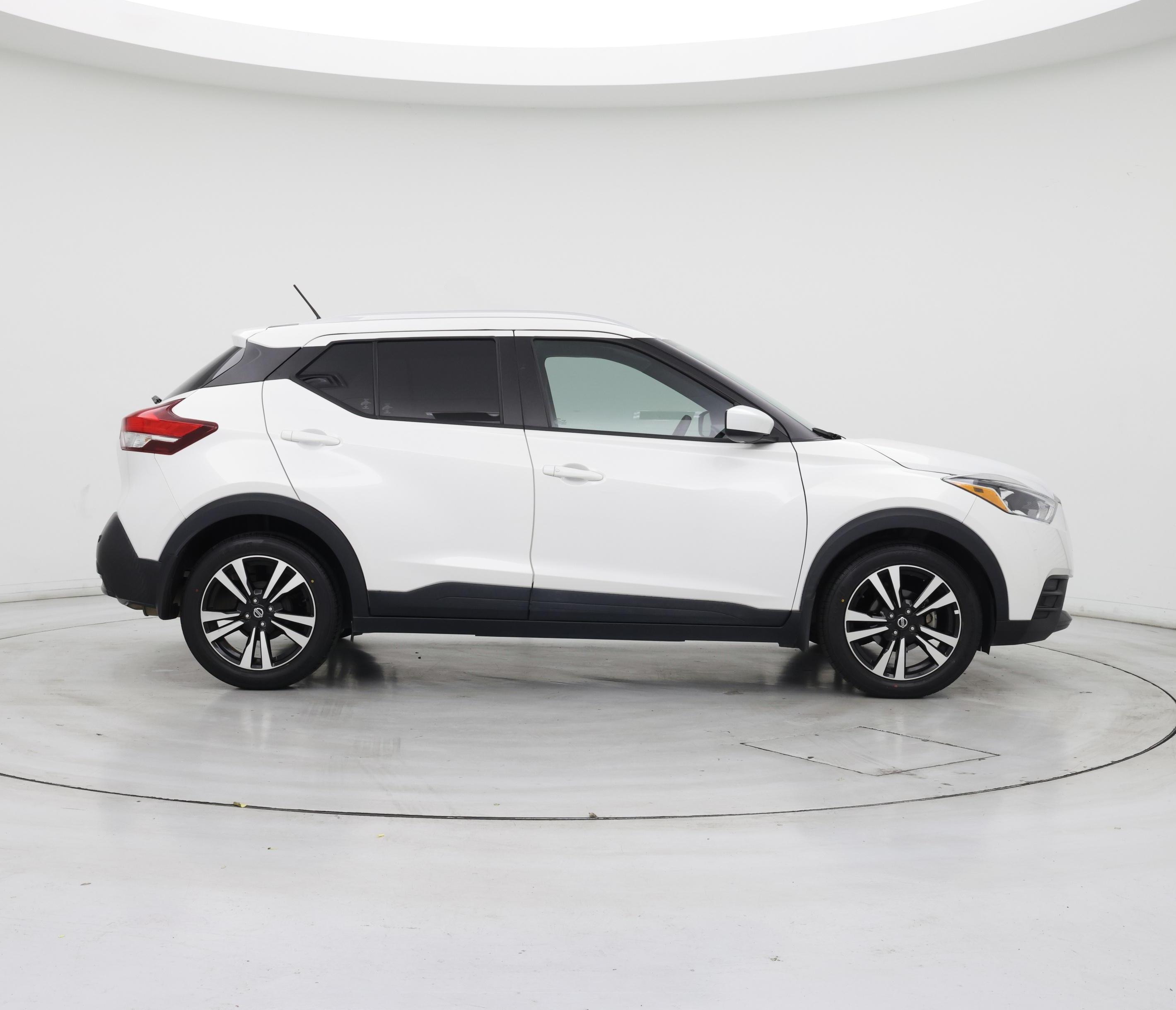 Thumbnail: 2020 Nissan Kicks - 7