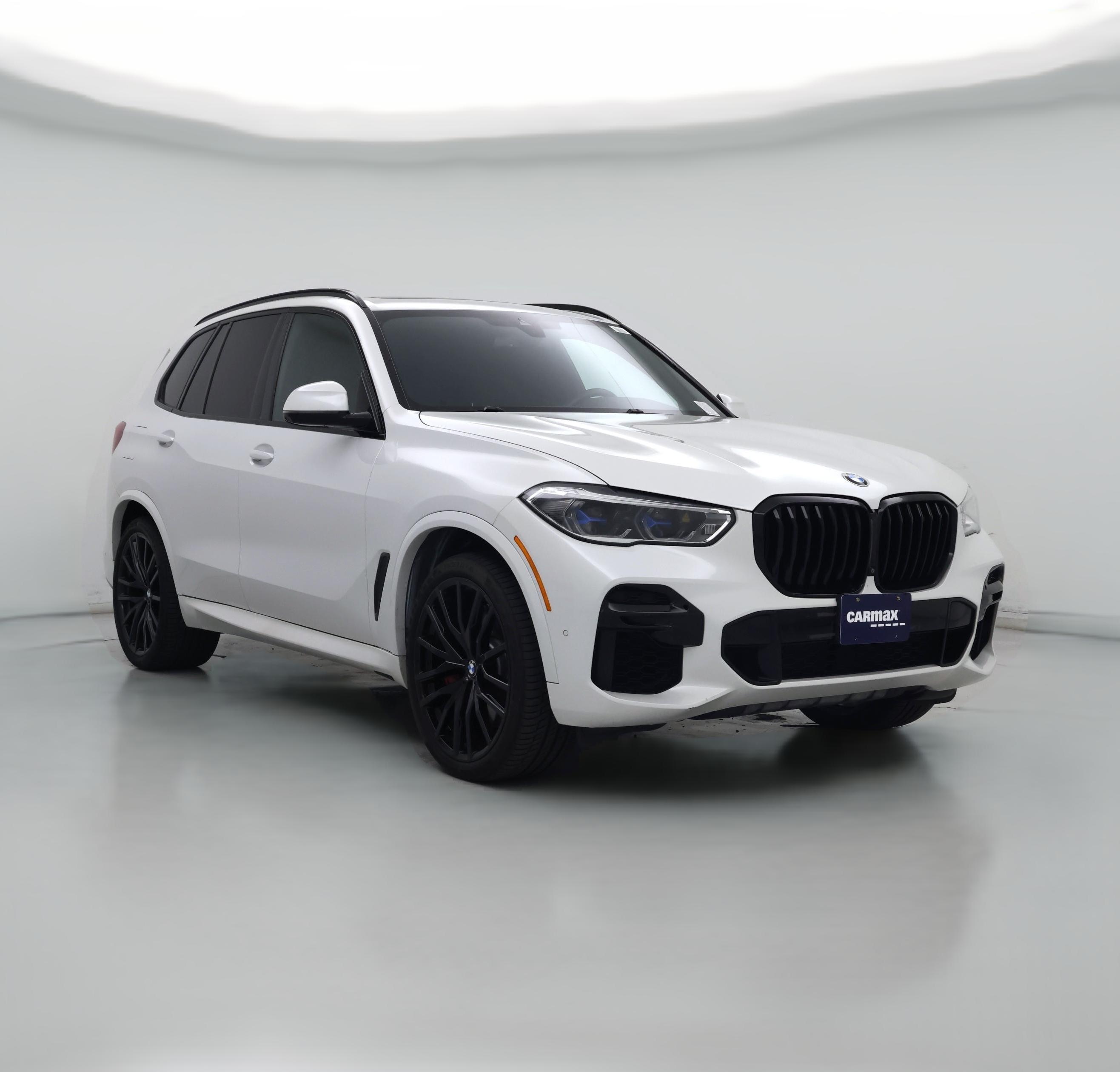 Thumbnail: 2023 BMW X5 - 1
