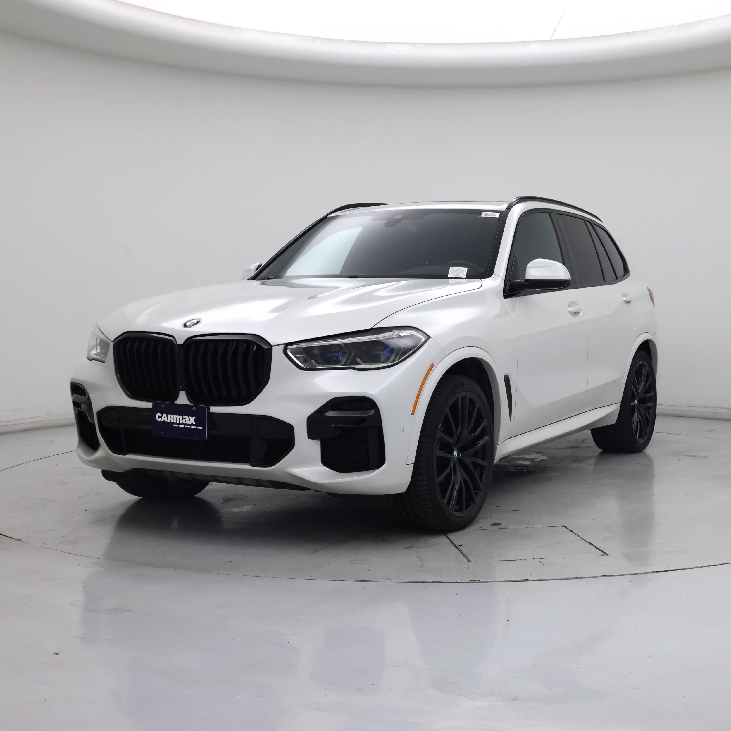 Thumbnail: 2023 BMW X5 - 4