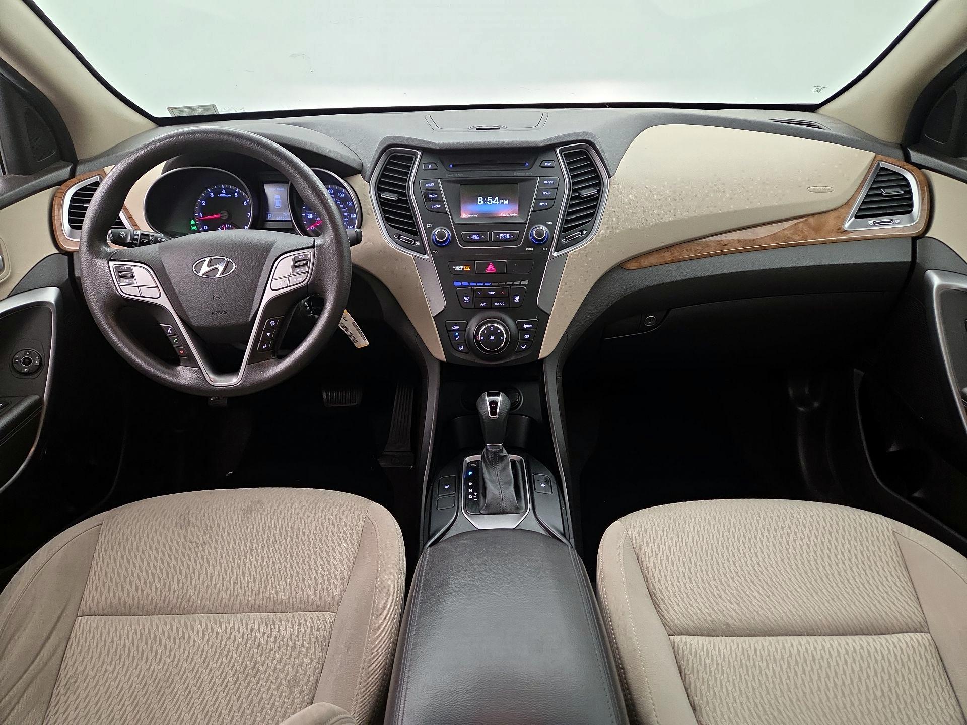 Thumbnail: 2015 Hyundai Santa Fe - 9