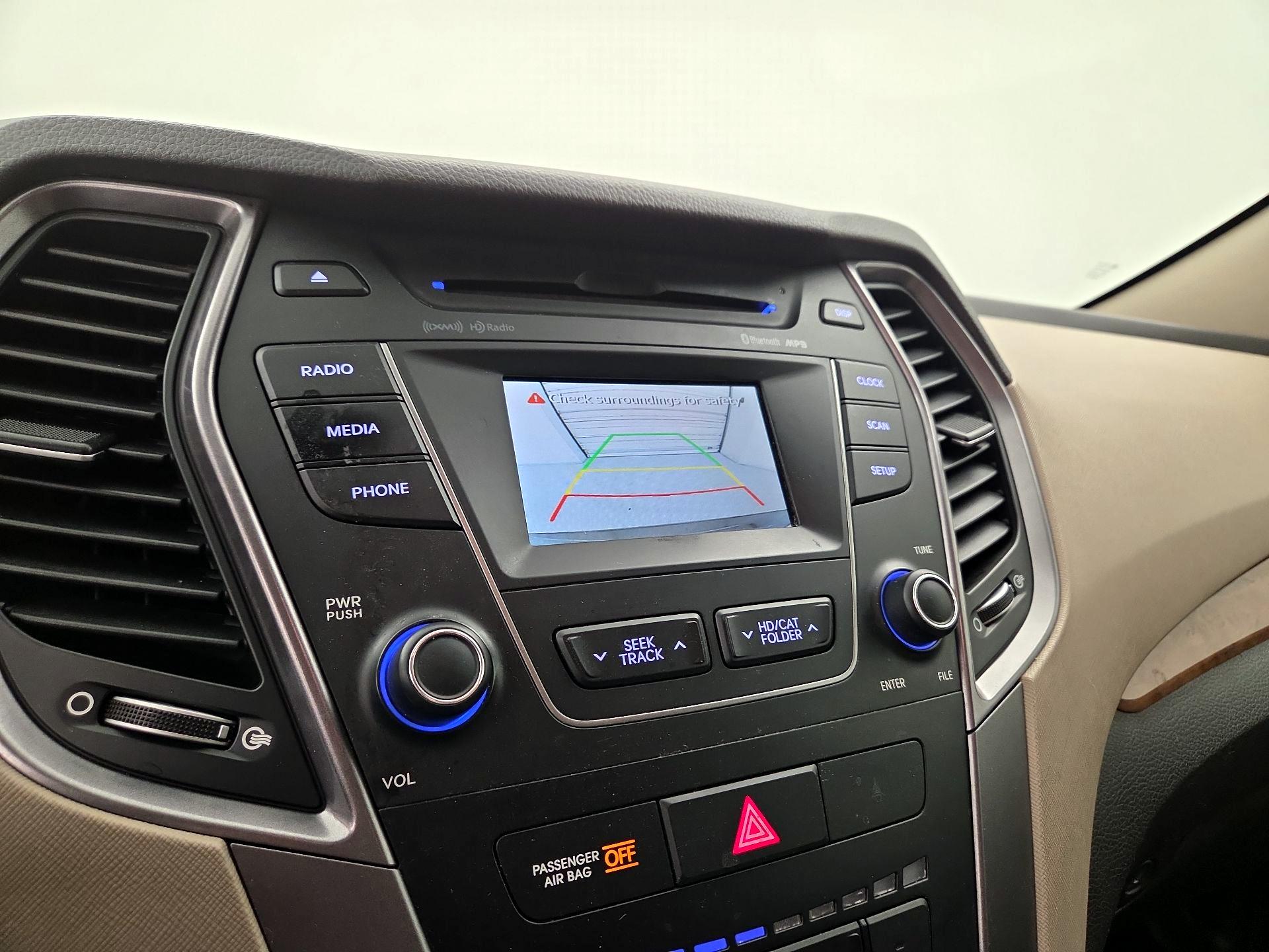 Thumbnail: 2015 Hyundai Santa Fe - 14