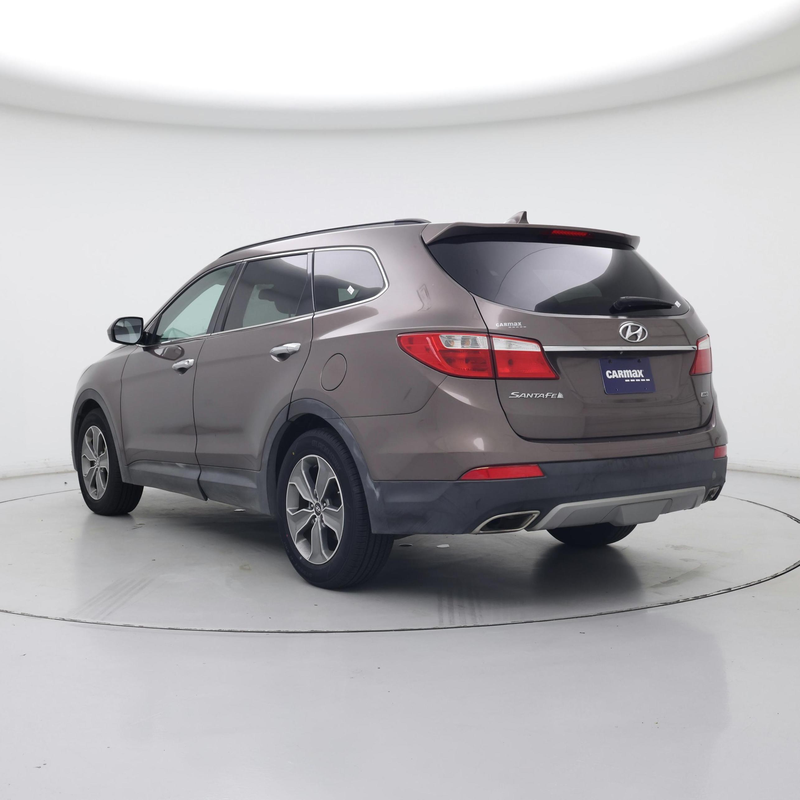 Thumbnail: 2015 Hyundai Santa Fe - 2