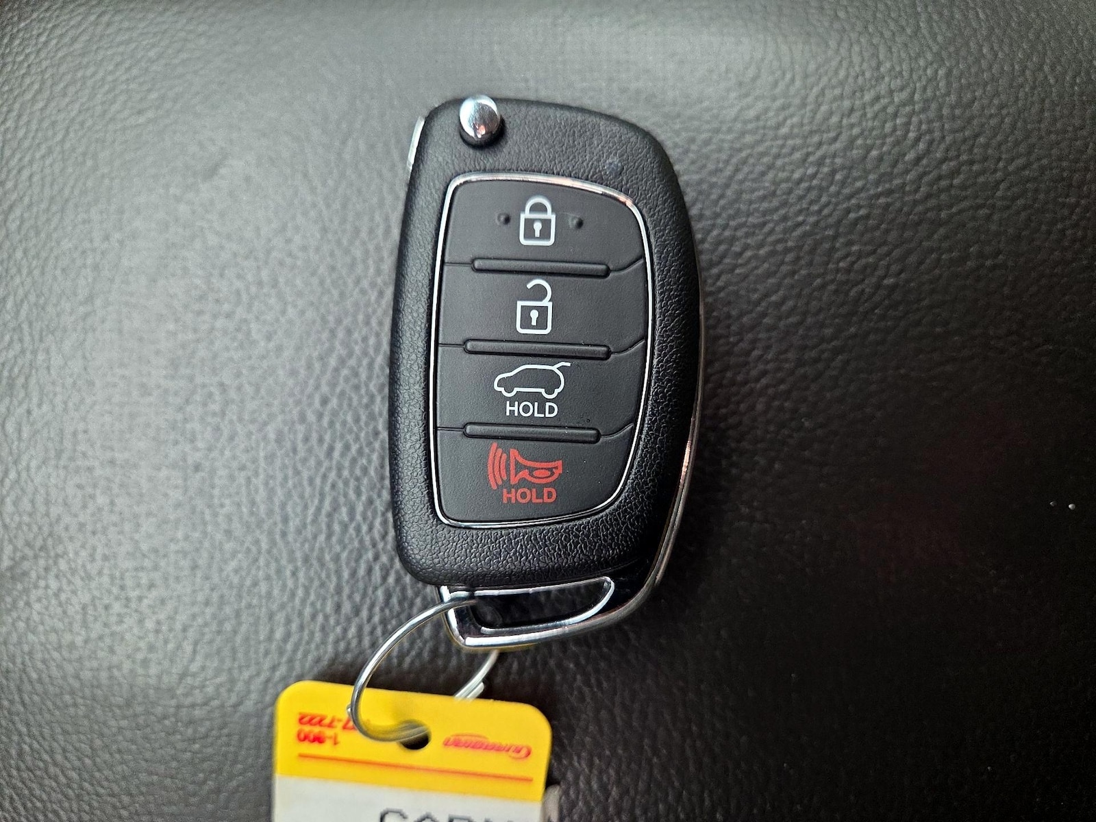 2015 Hyundai Santa Fe GLS - Photo 23
