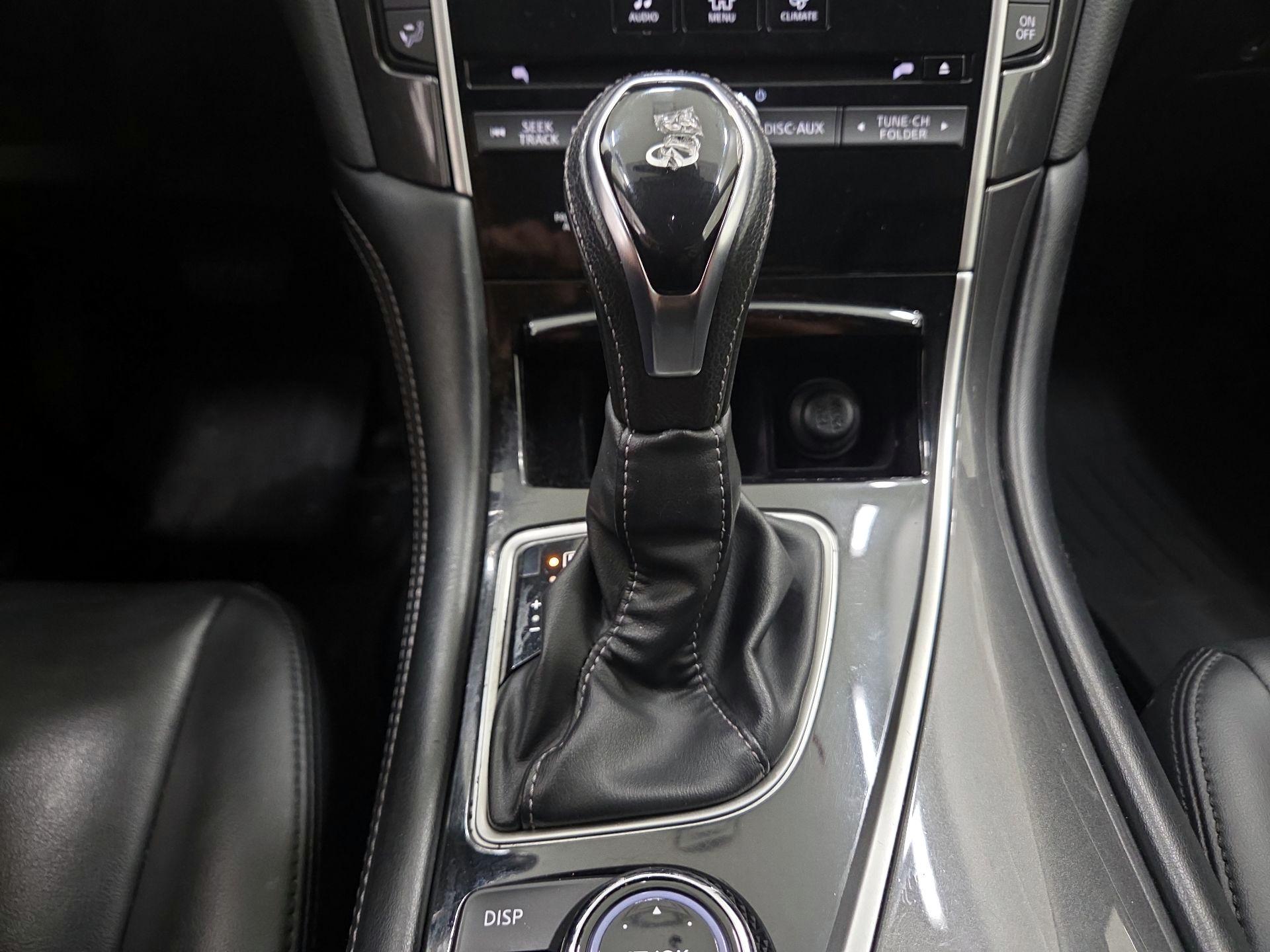 Thumbnail: 2020 INFINITI Q50 - 17