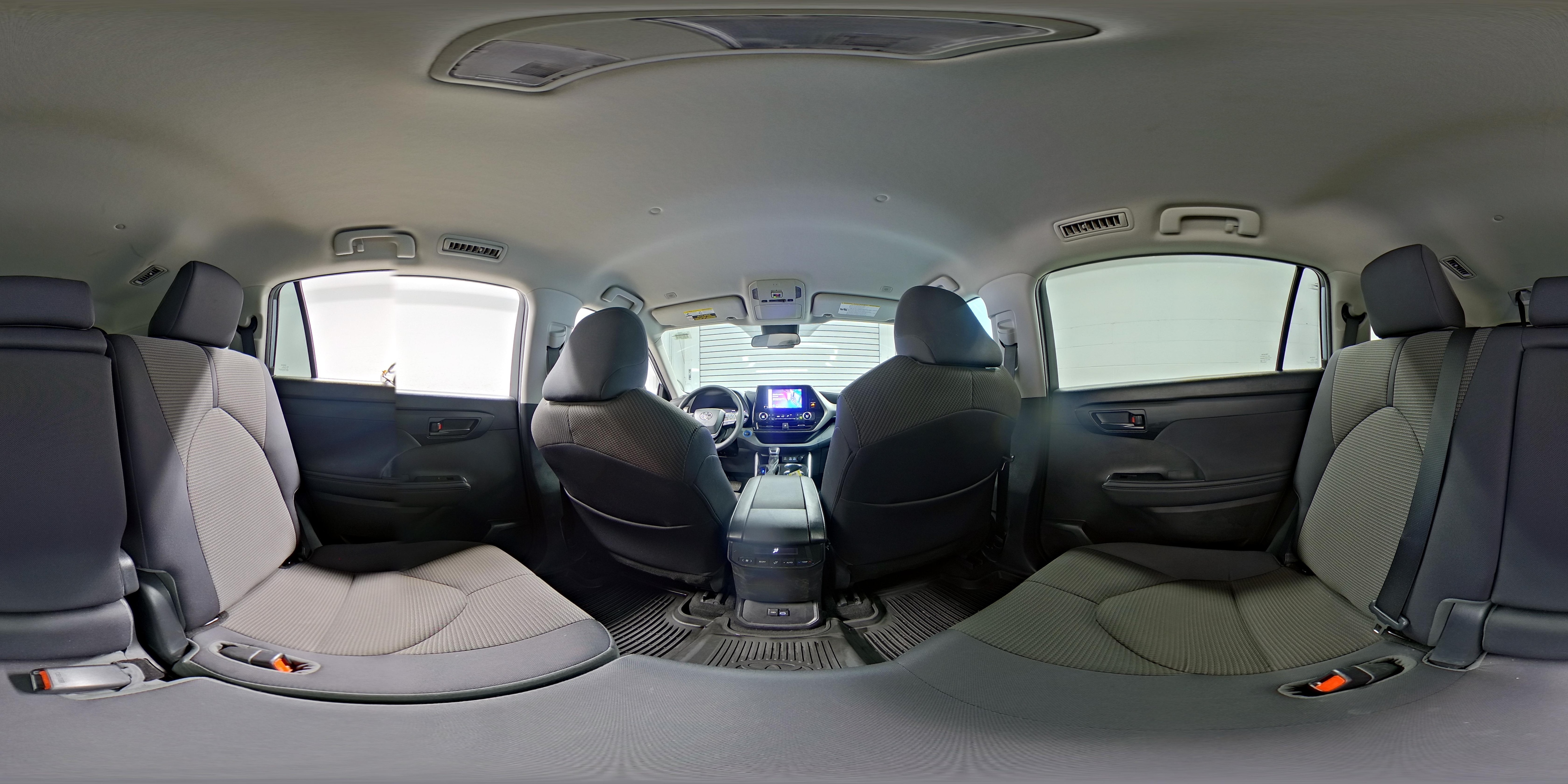 2023 Toyota Highlander LE - Photo 26