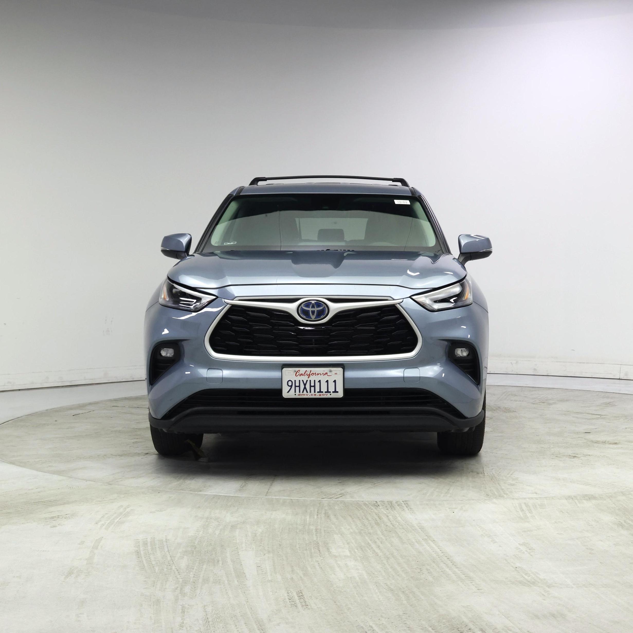 Thumbnail: 2023 Toyota Highlander - 5