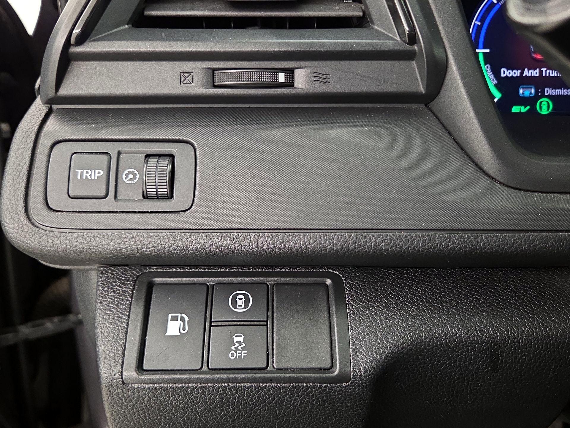 Thumbnail: 2020 Honda Insight - 13