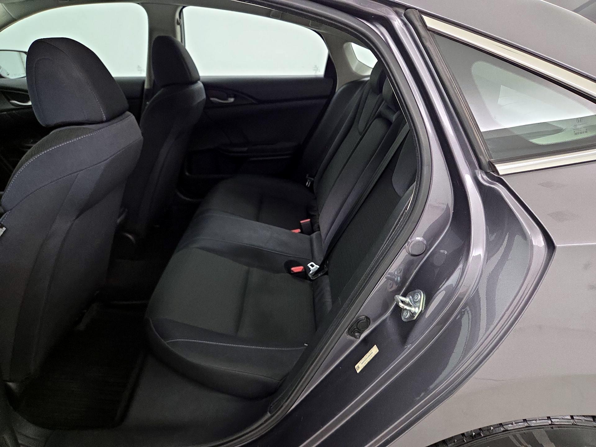 Thumbnail: 2020 Honda Insight - 19