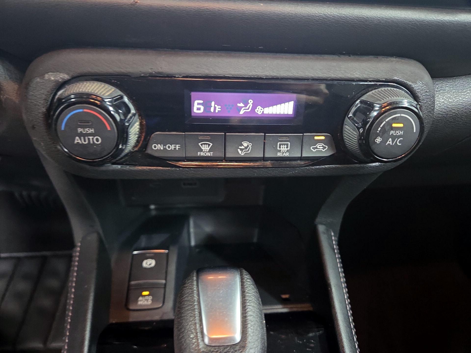 Thumbnail: 2023 Nissan Kicks - 14