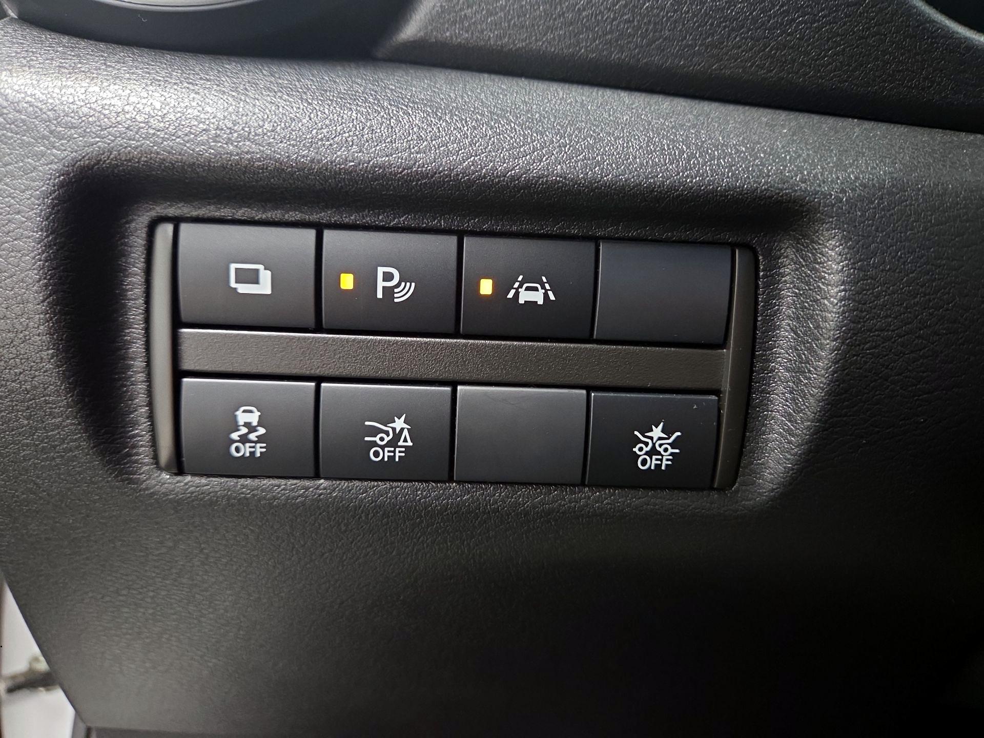 Thumbnail: 2020 Nissan Versa - 13