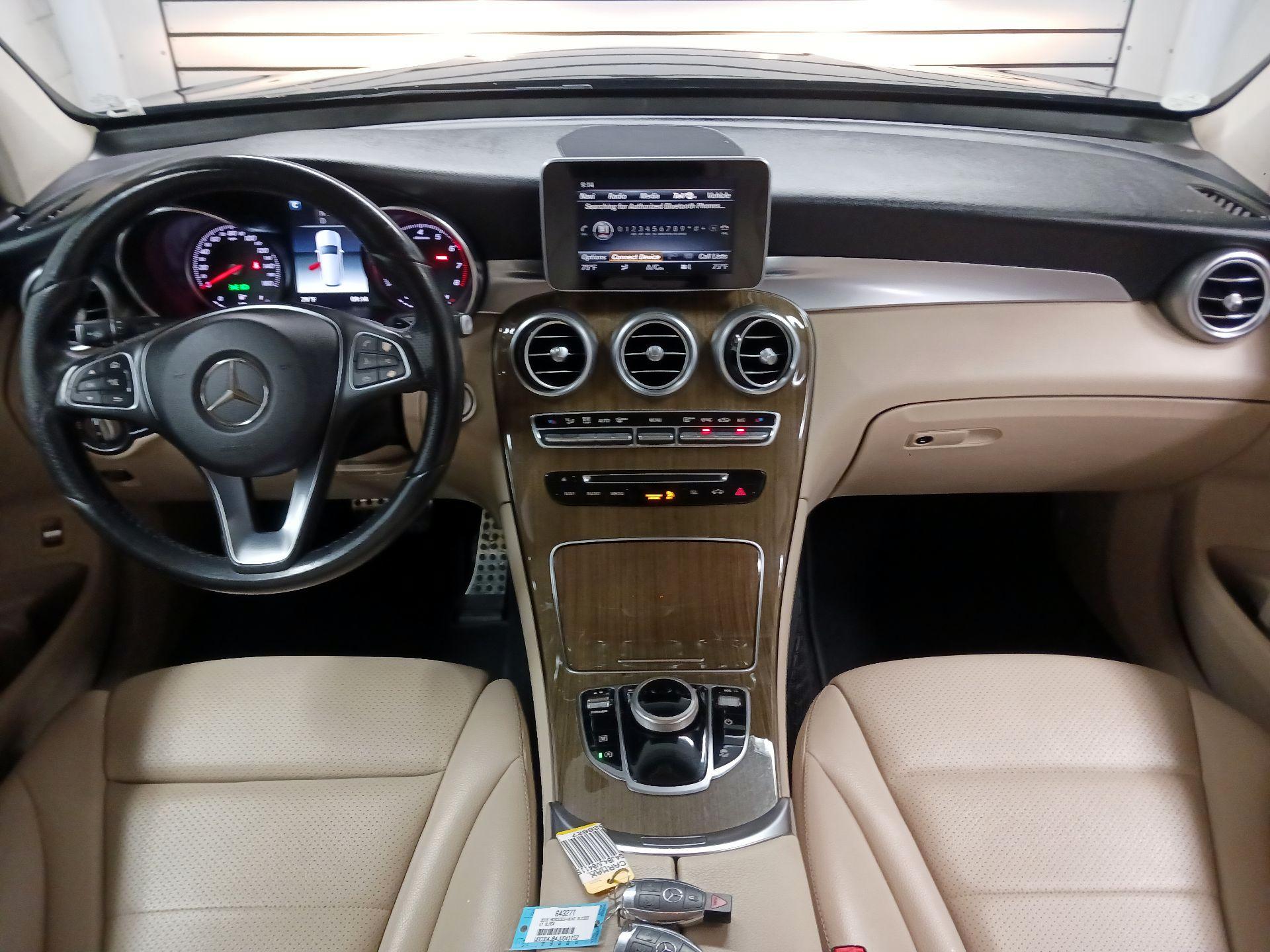 Thumbnail: 2018 Mercedes-Benz GLC - 8