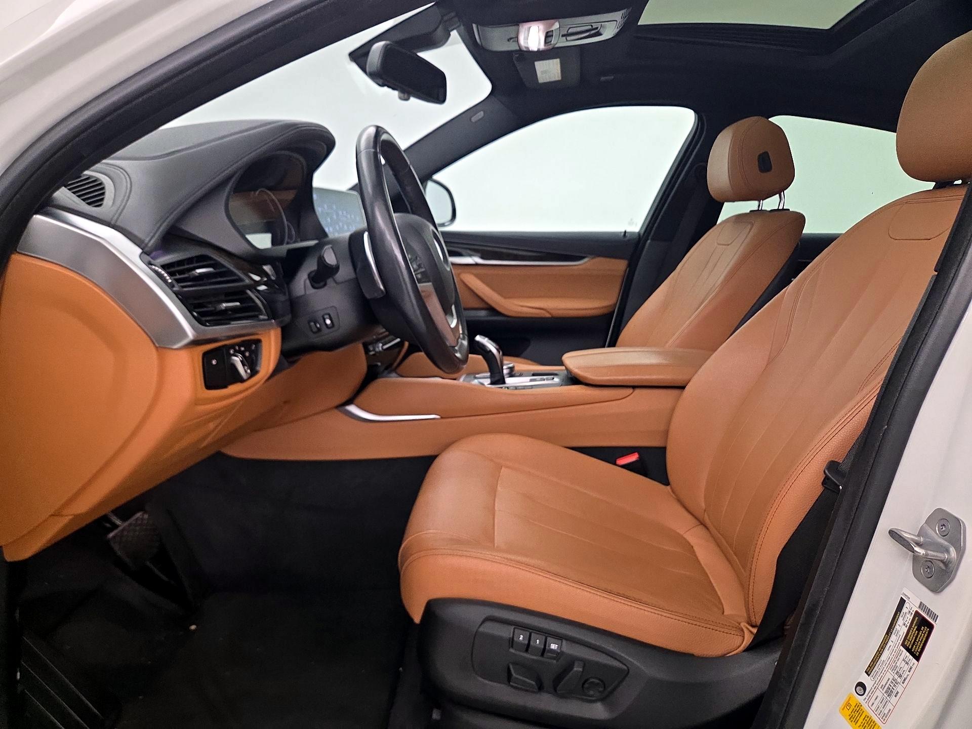 Thumbnail: 2019 BMW X6 - 11