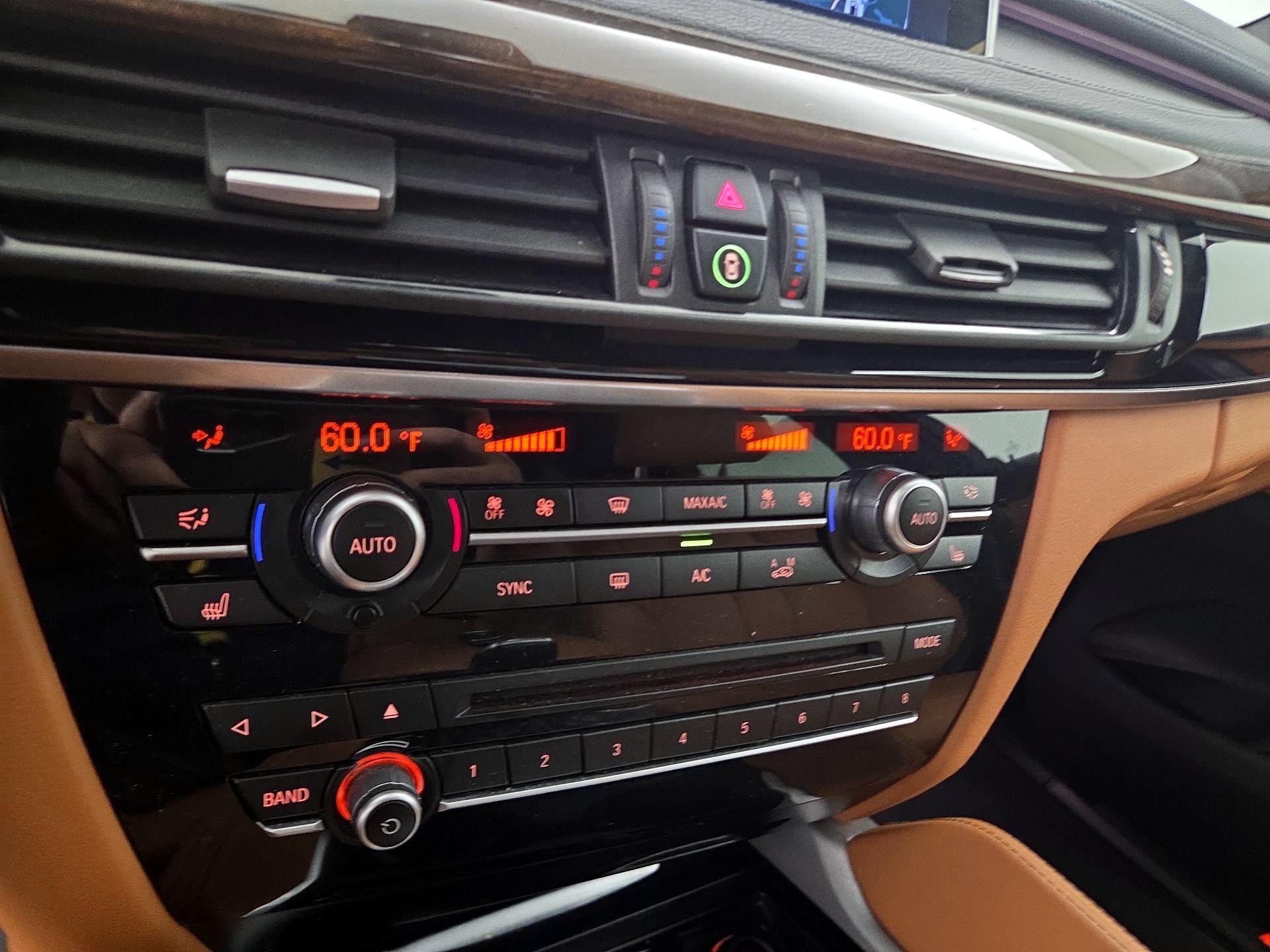 Thumbnail: 2019 BMW X6 - 17