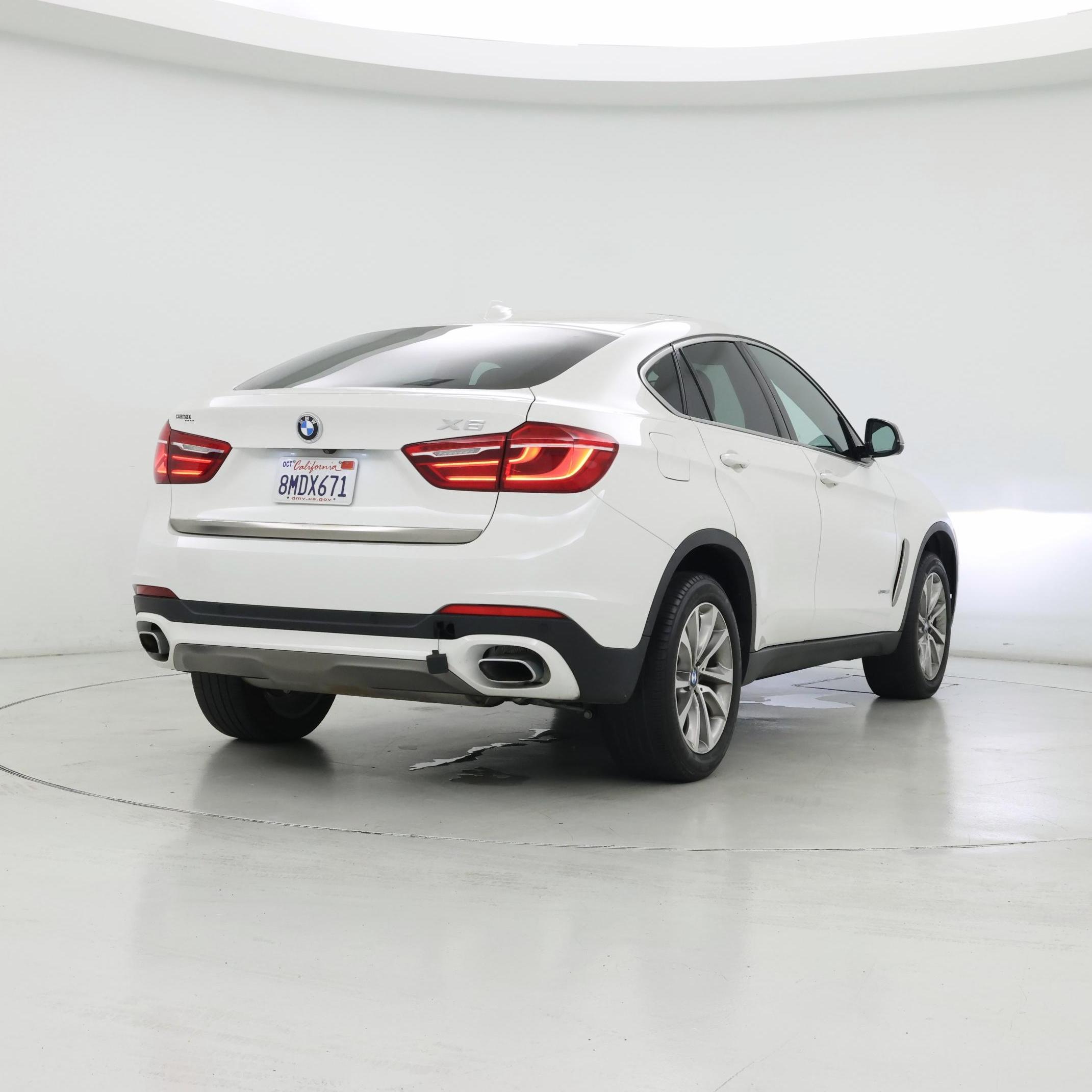Thumbnail: 2019 BMW X6 - 8