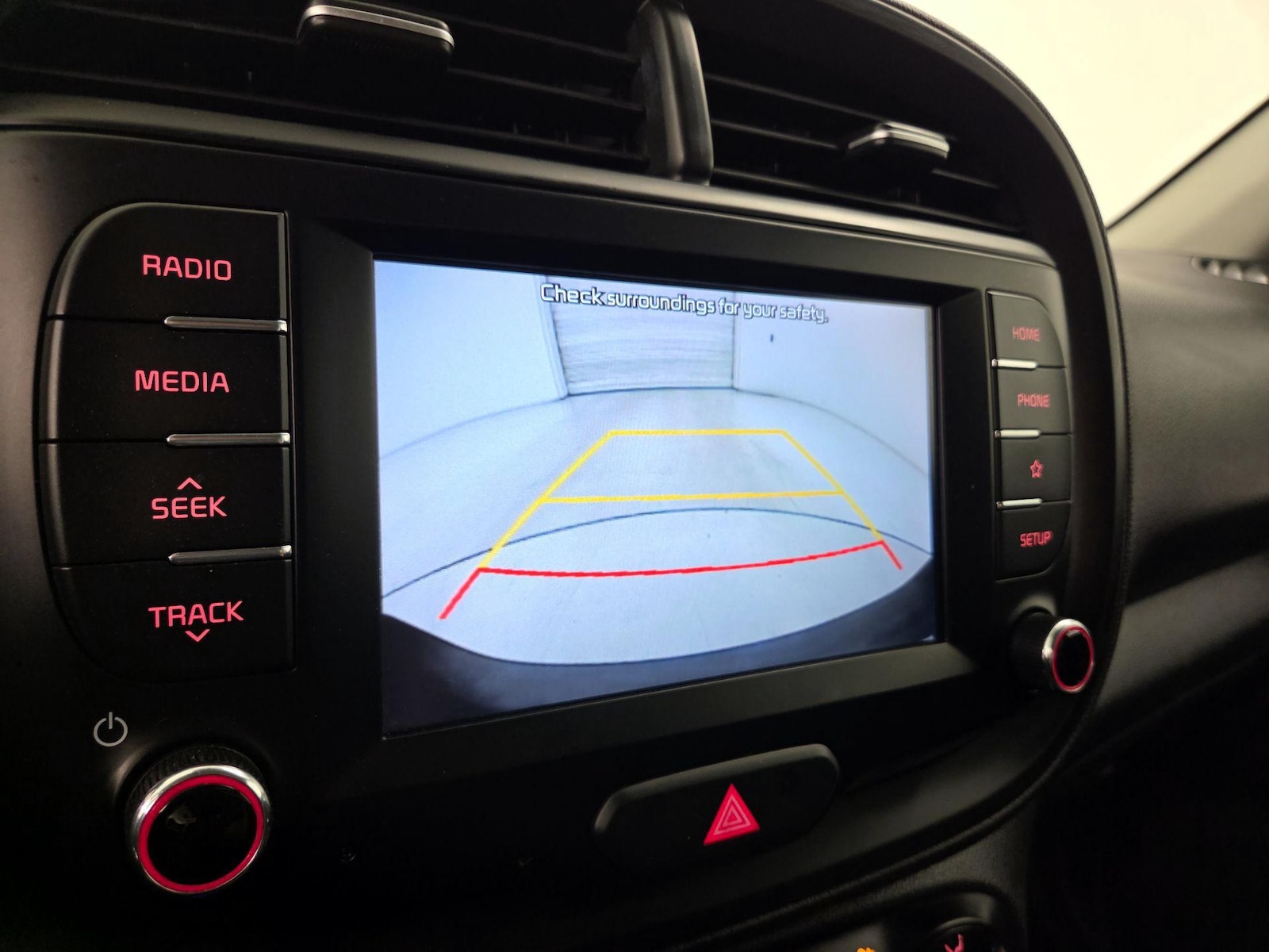 2021 Kia Soul LX - Photo 15