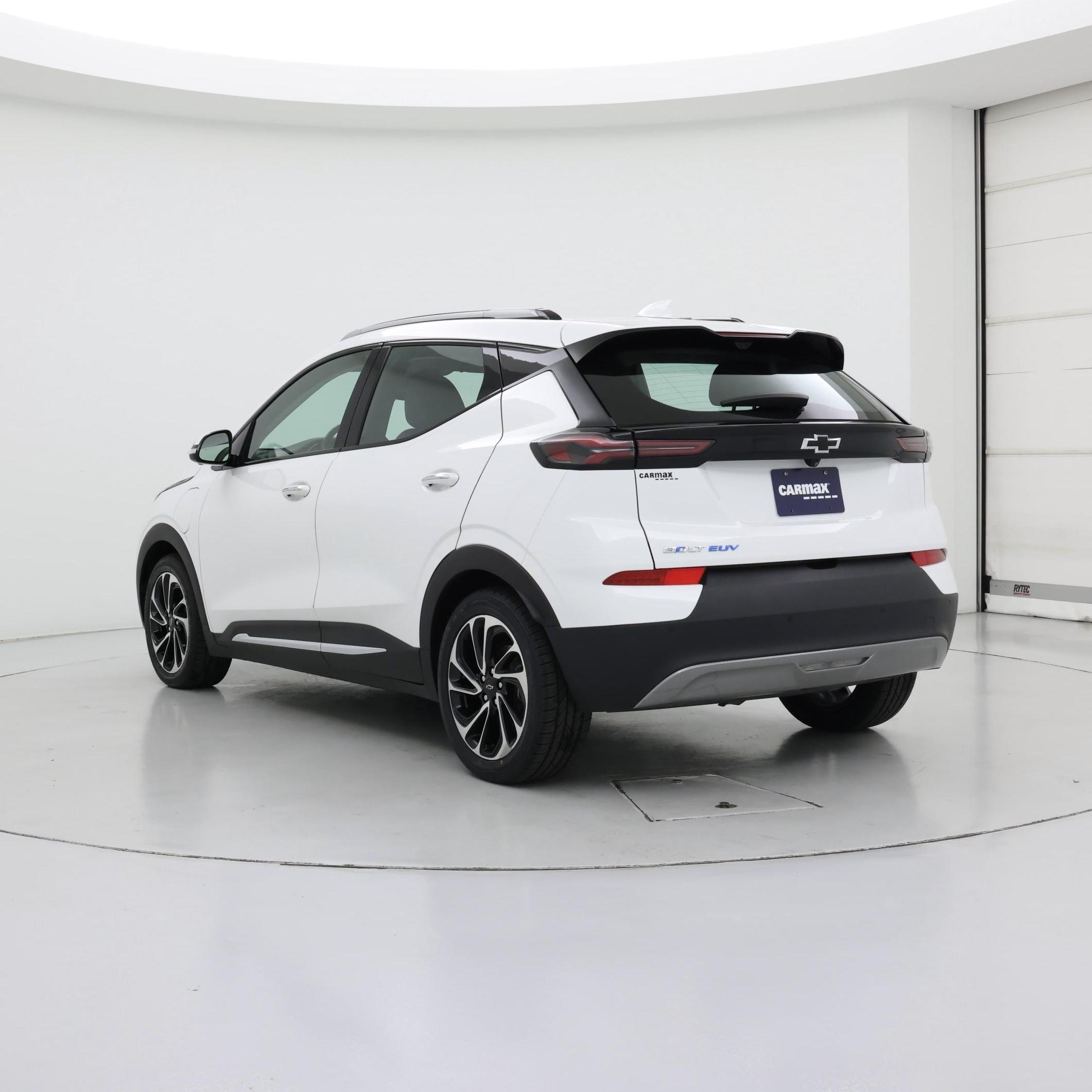 Thumbnail: 2023 Chevrolet Bolt EUV - 2