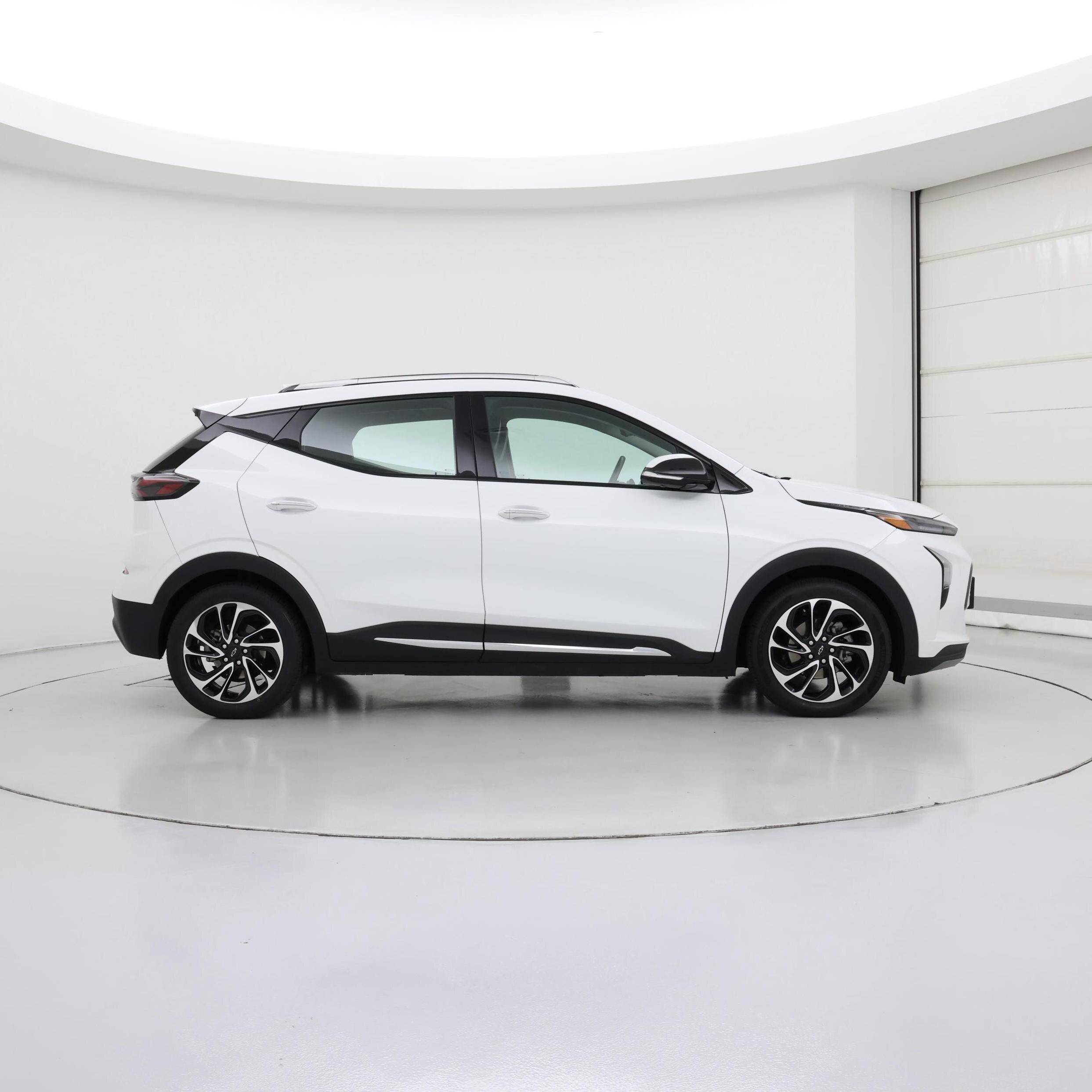 Thumbnail: 2023 Chevrolet Bolt EUV - 7