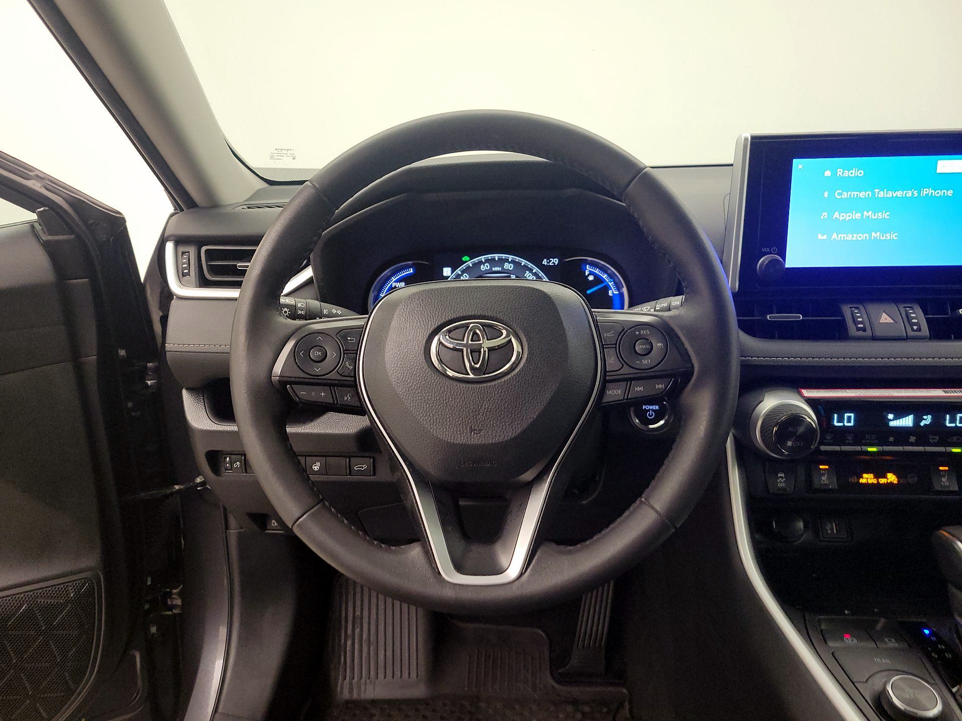 Thumbnail: 2024 Toyota RAV4 - 10