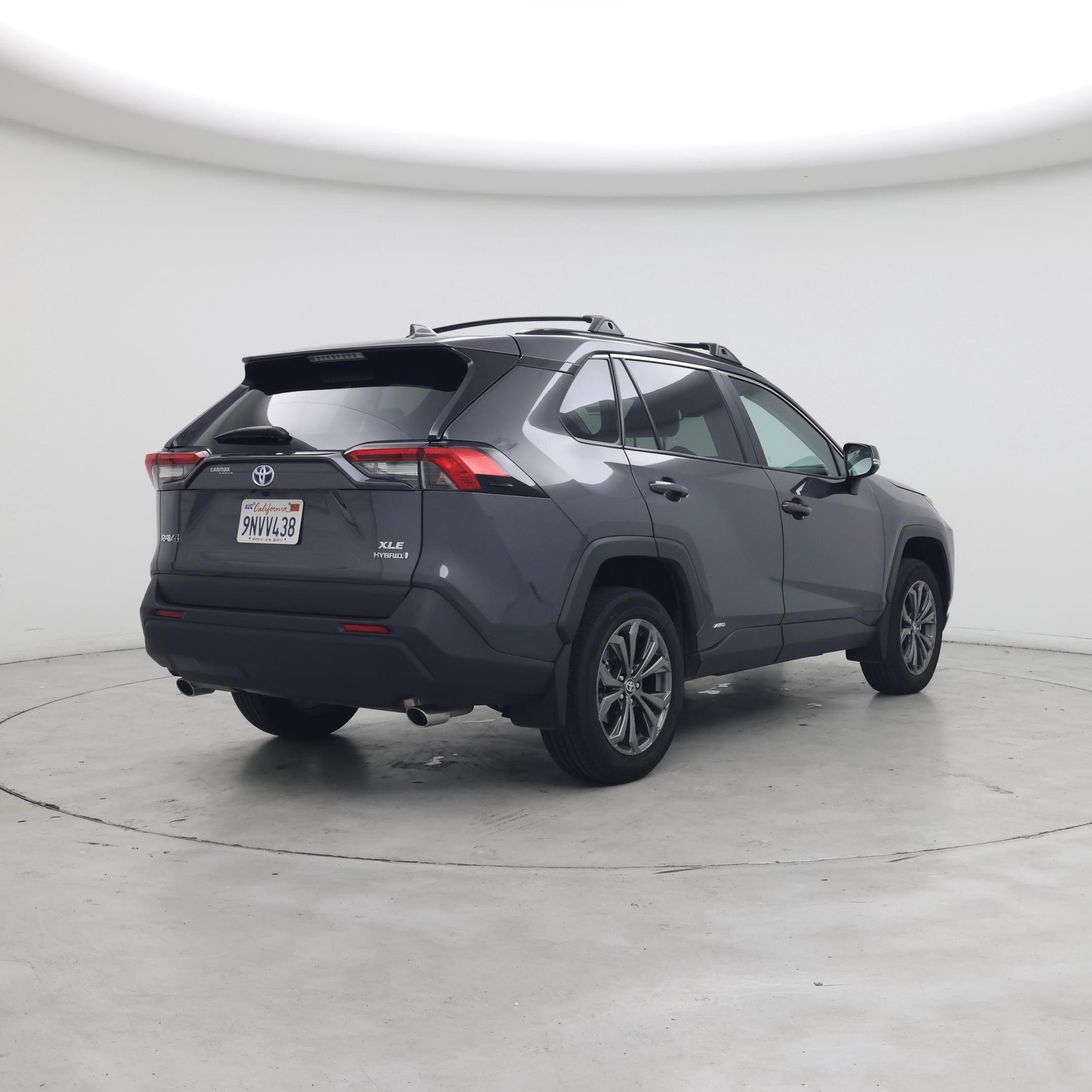 Thumbnail: 2024 Toyota RAV4 - 8