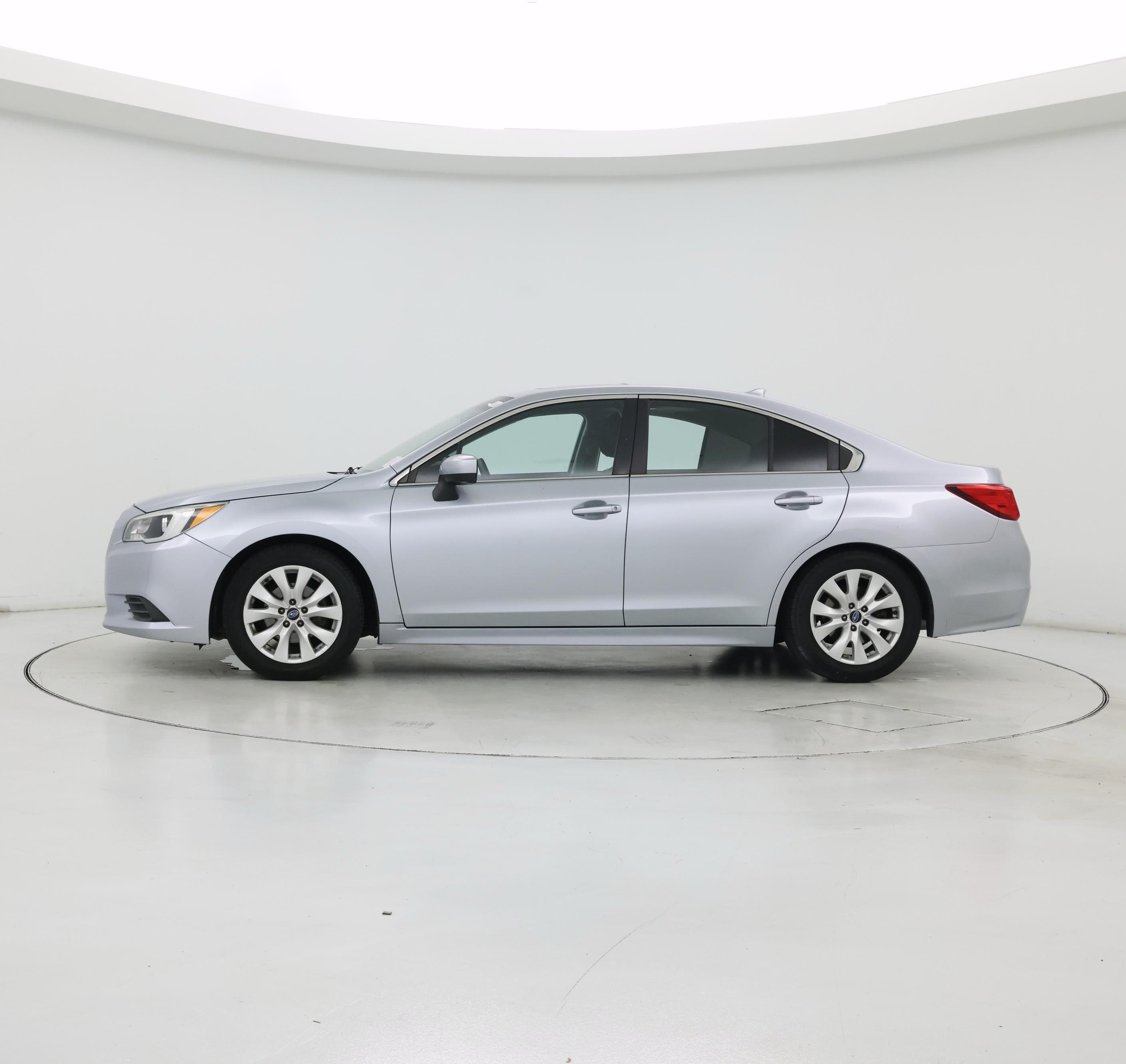 Thumbnail: 2016 Subaru Legacy - 3