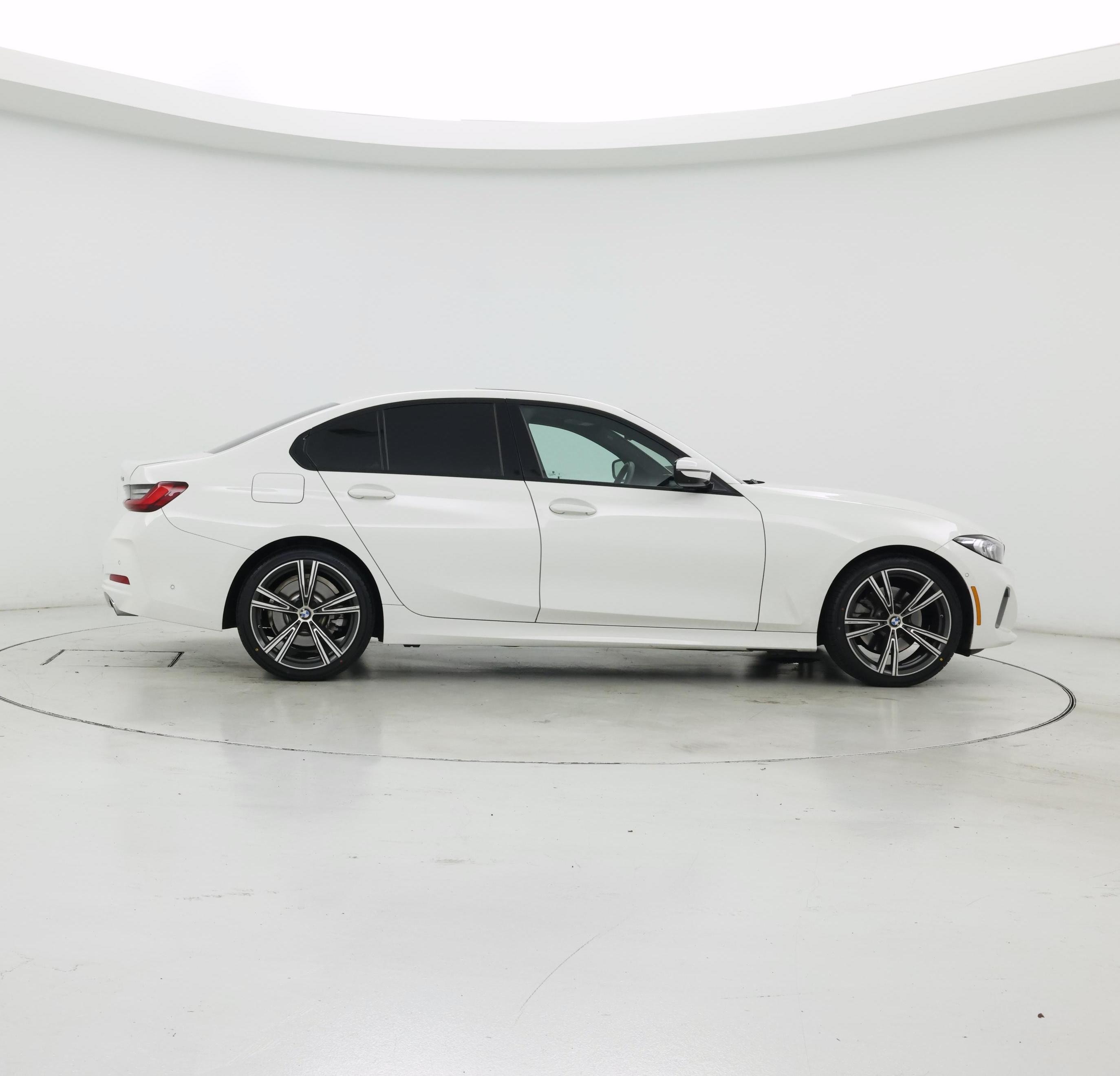 Thumbnail: 2023 BMW 3 Series - 7