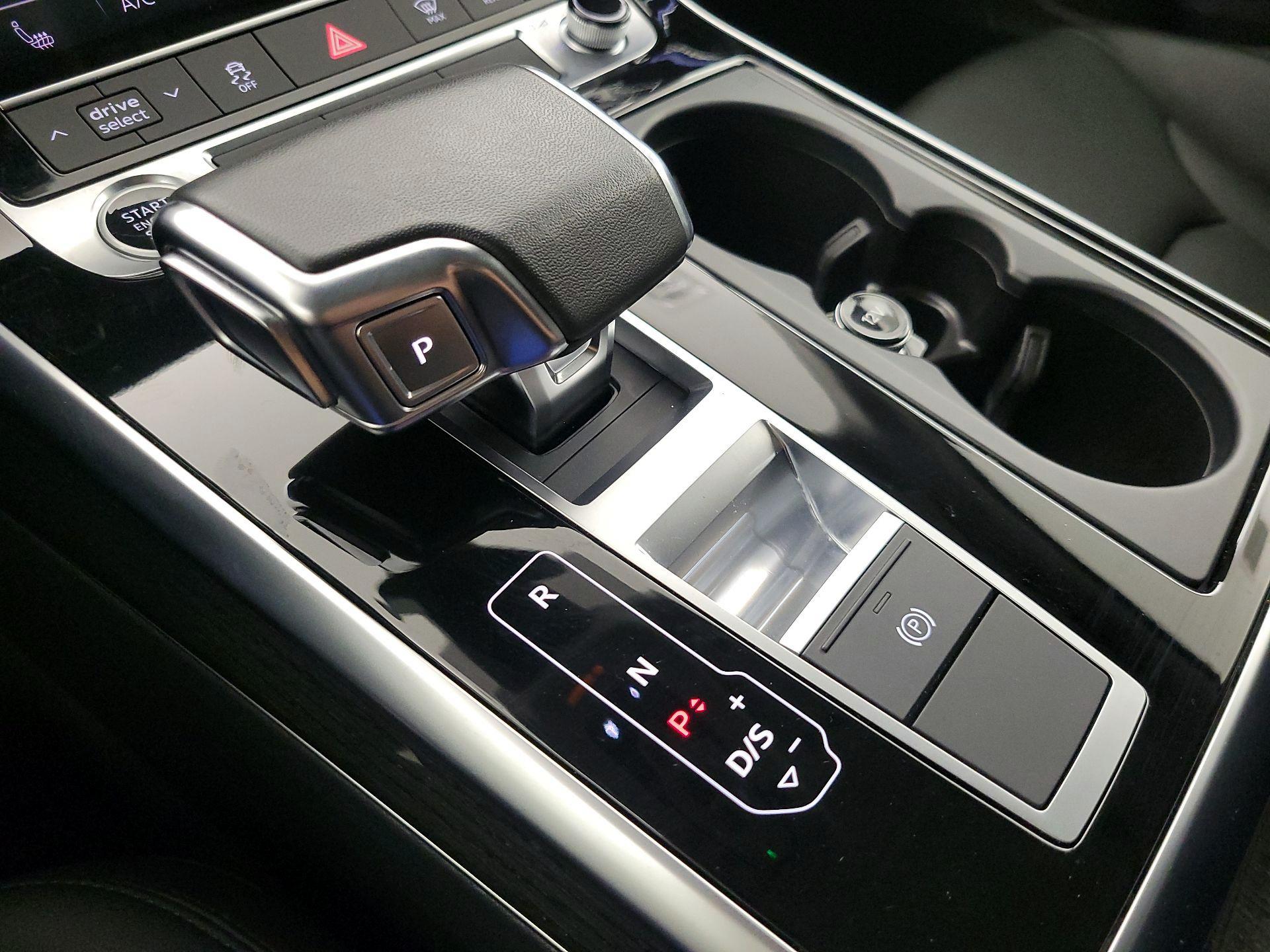 Thumbnail: 2023 Audi Q7 - 18