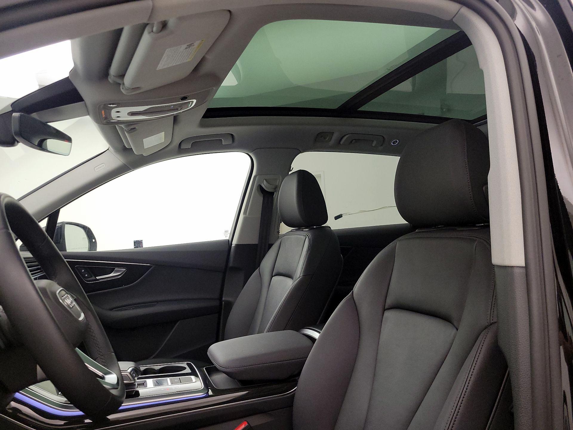 Thumbnail: 2023 Audi Q7 - 20