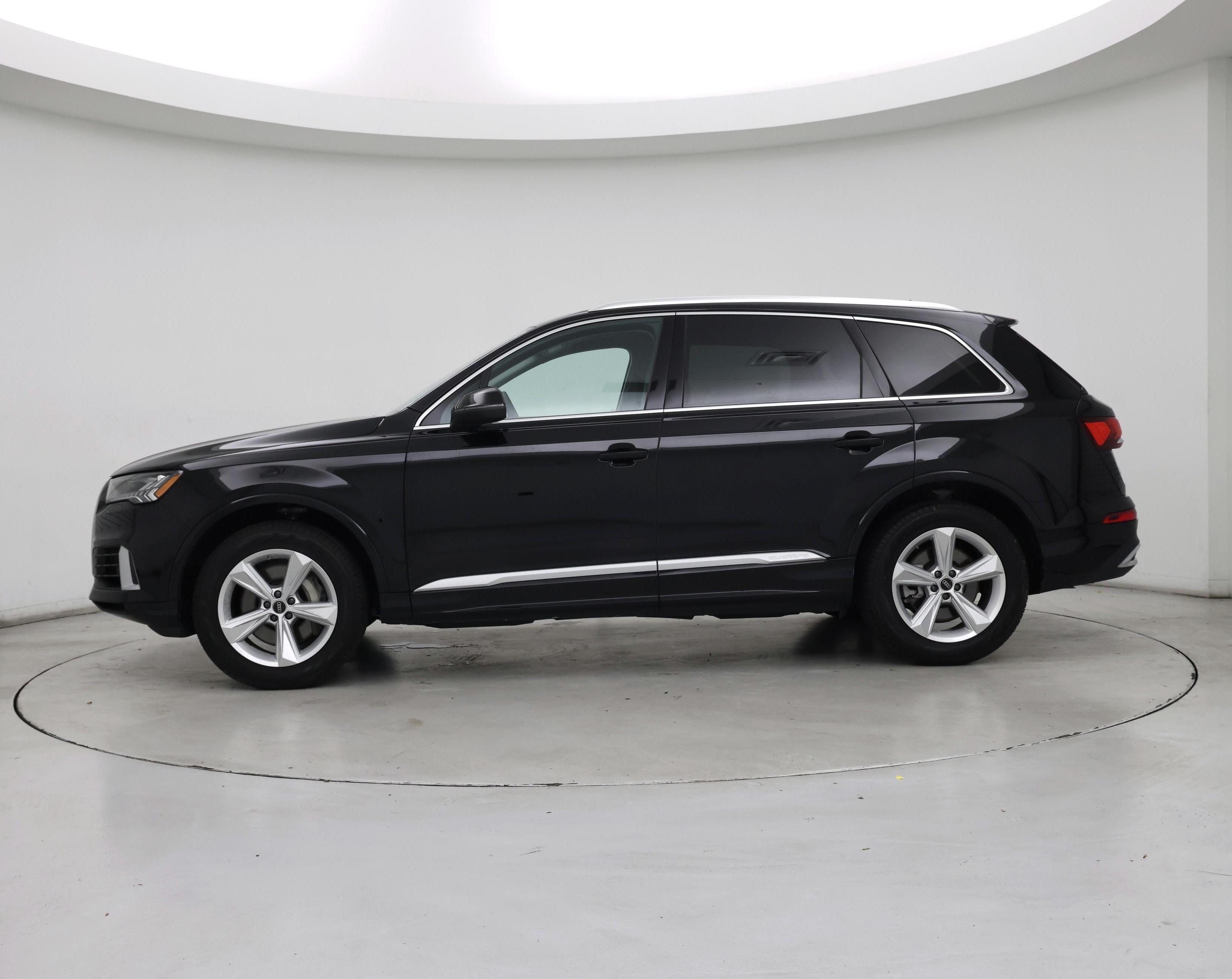 Thumbnail: 2023 Audi Q7 - 3