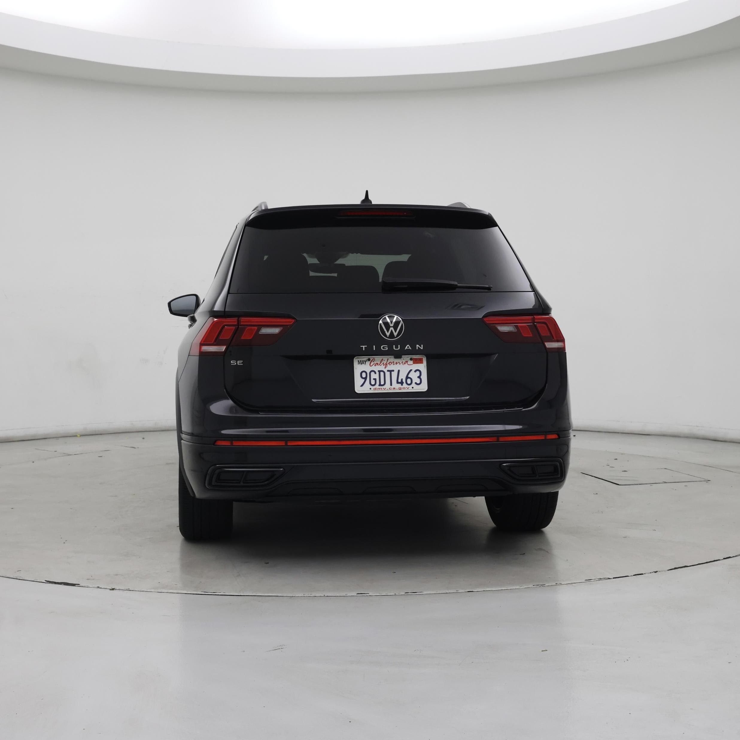 Thumbnail: 2023 Volkswagen Tiguan - 6