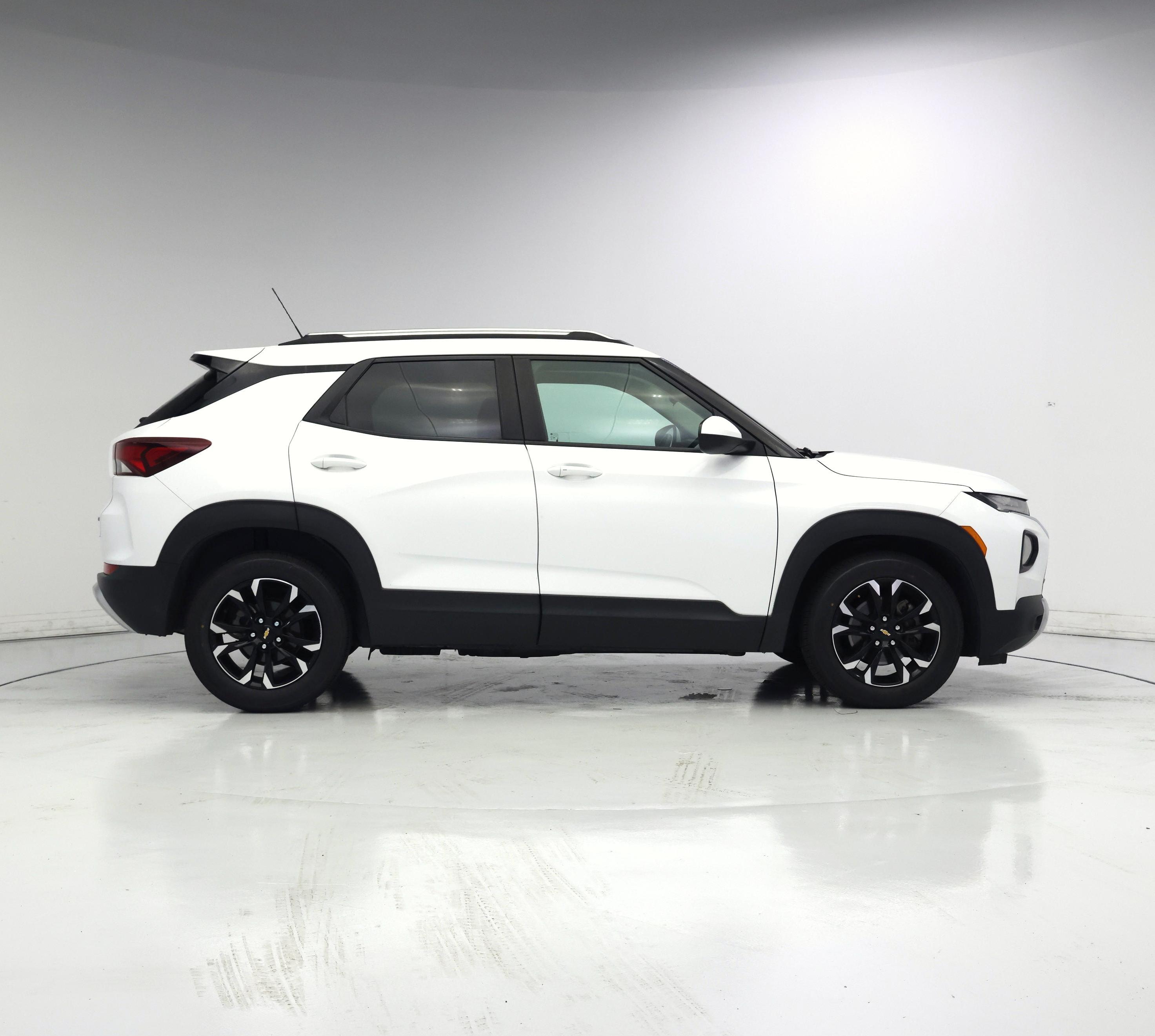 Thumbnail: 2022 Chevrolet TrailBlazer - 7