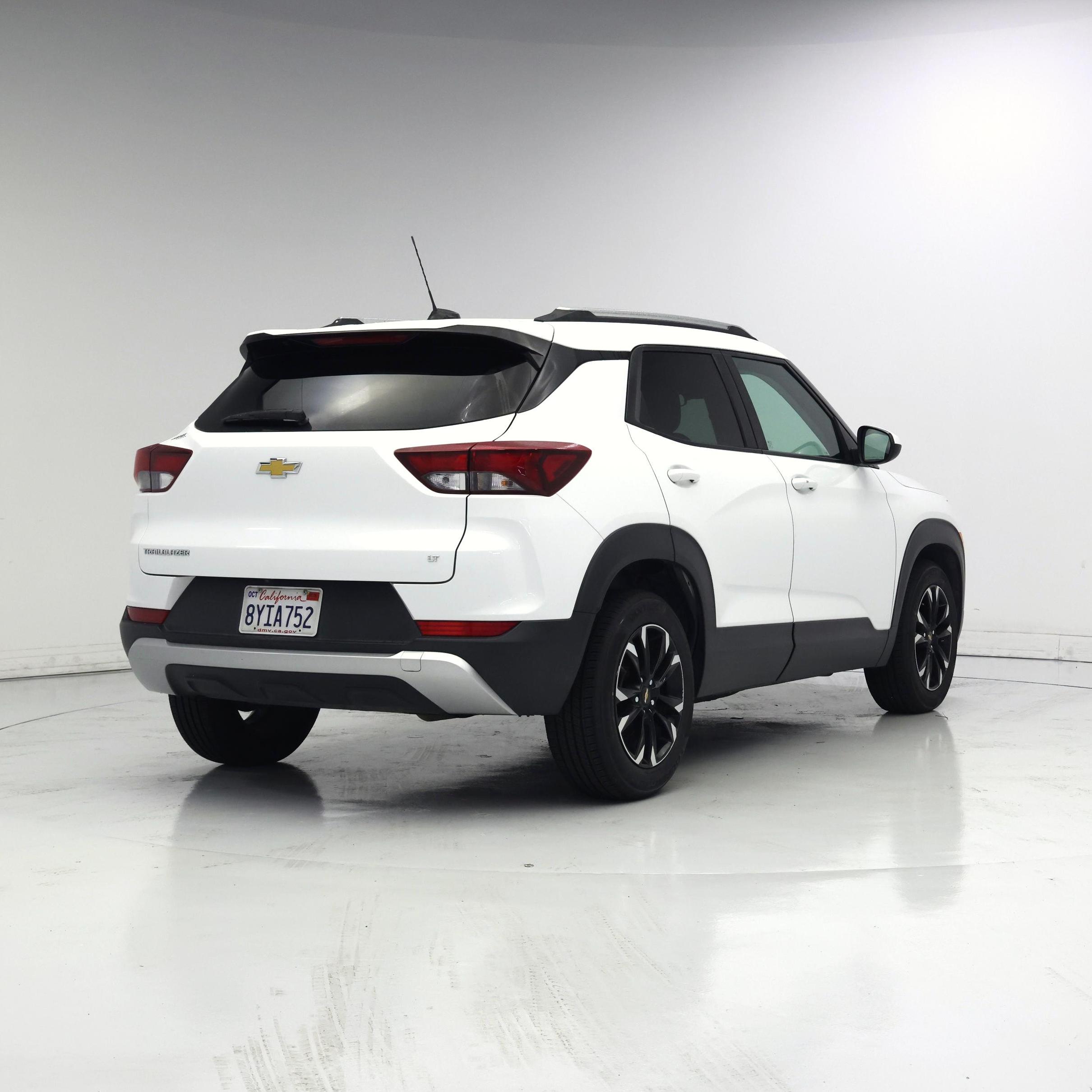 Thumbnail: 2022 Chevrolet TrailBlazer - 8