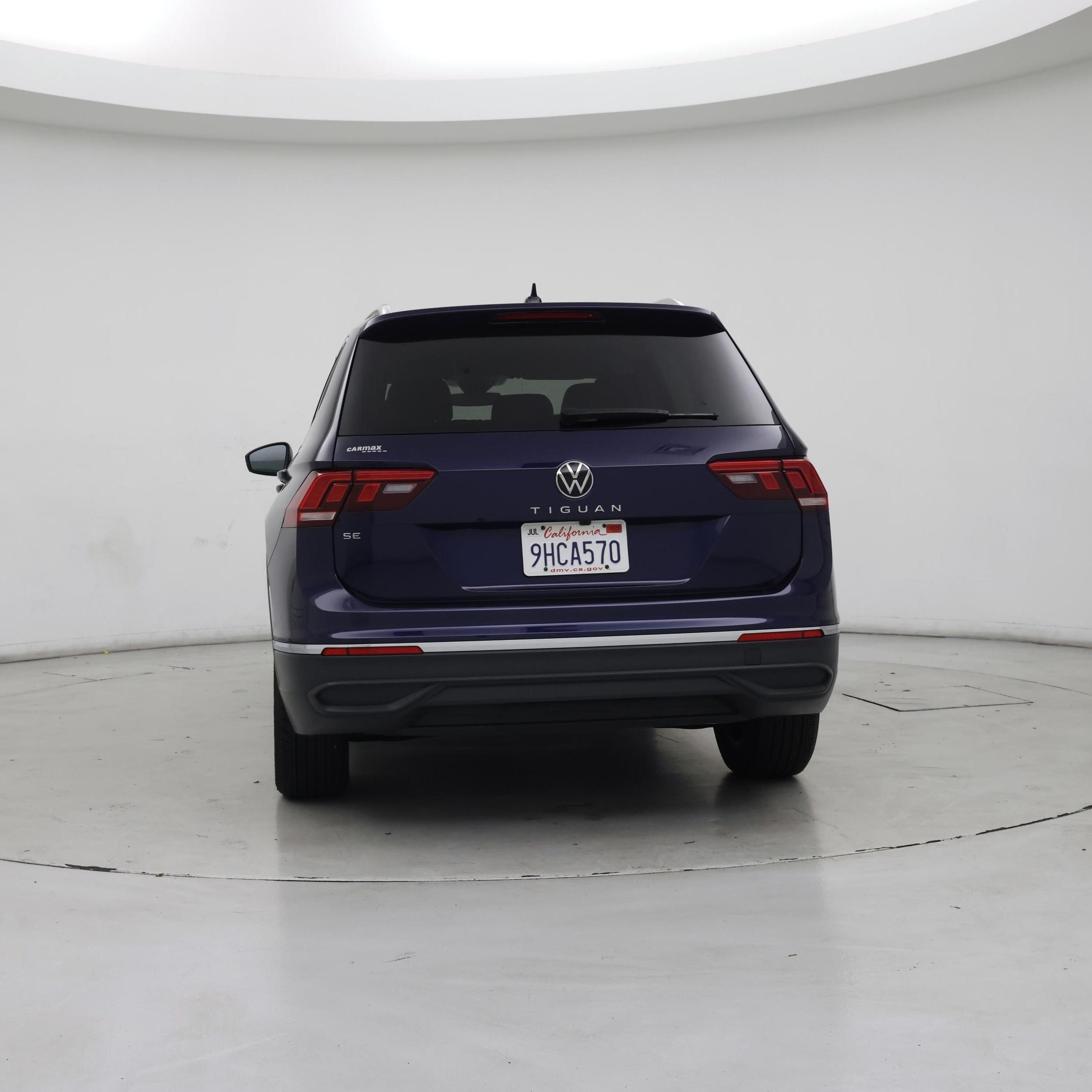 Thumbnail: 2023 Volkswagen Tiguan - 6