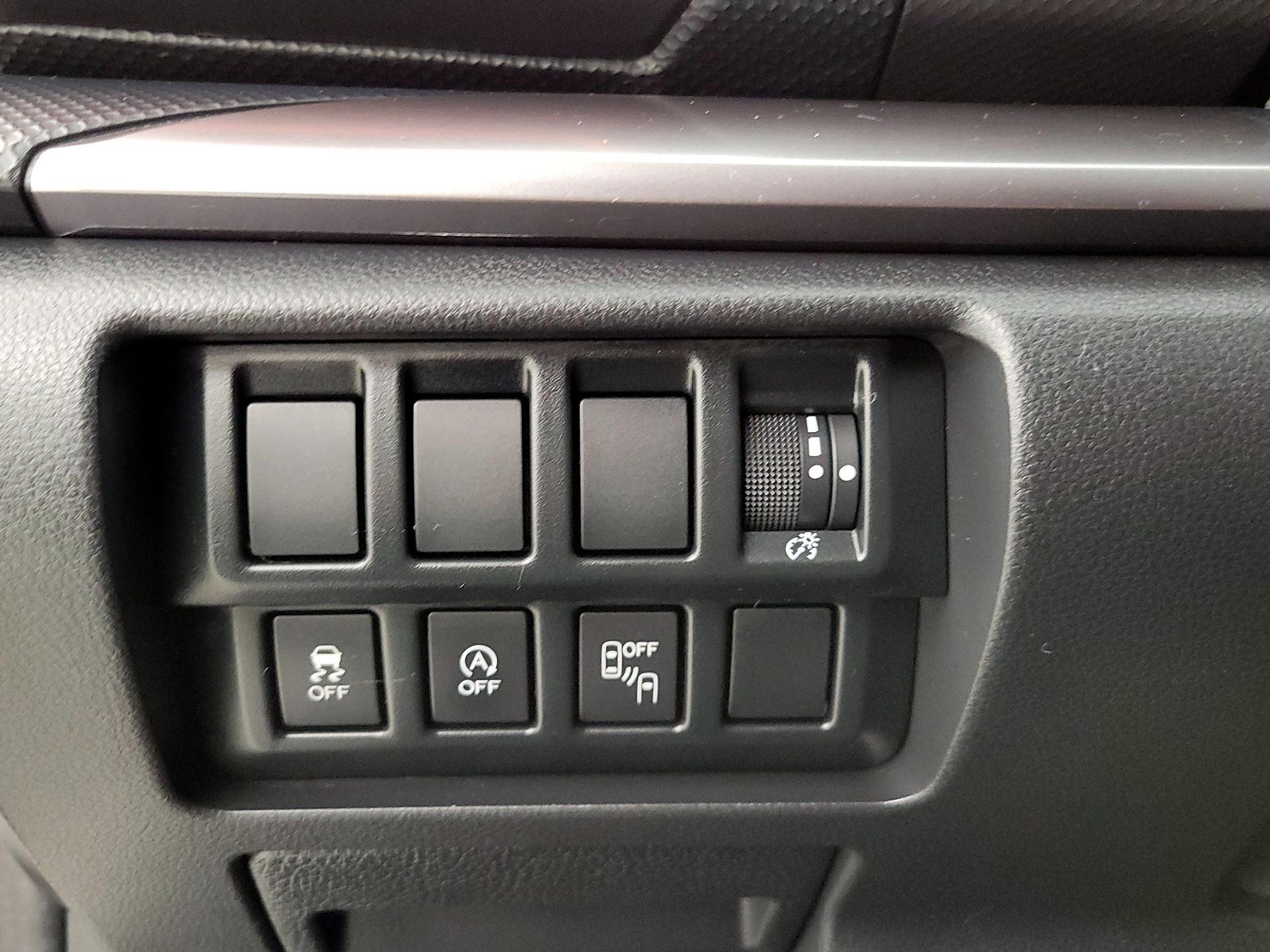 Thumbnail: 2020 Subaru Forester - 13