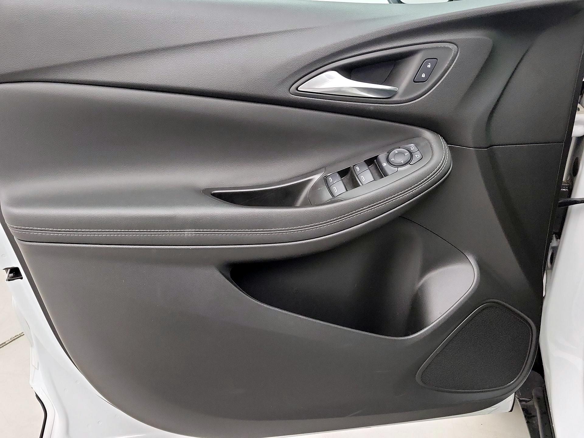 Thumbnail: 2023 Buick Encore GX - 12