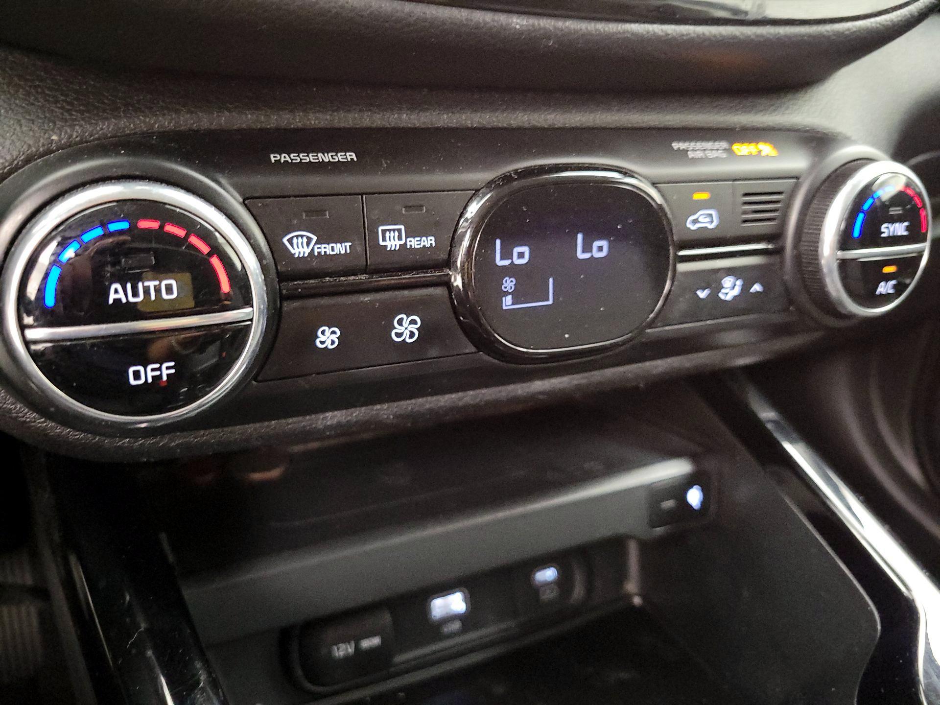 Thumbnail: 2023 Kia Soul - 16