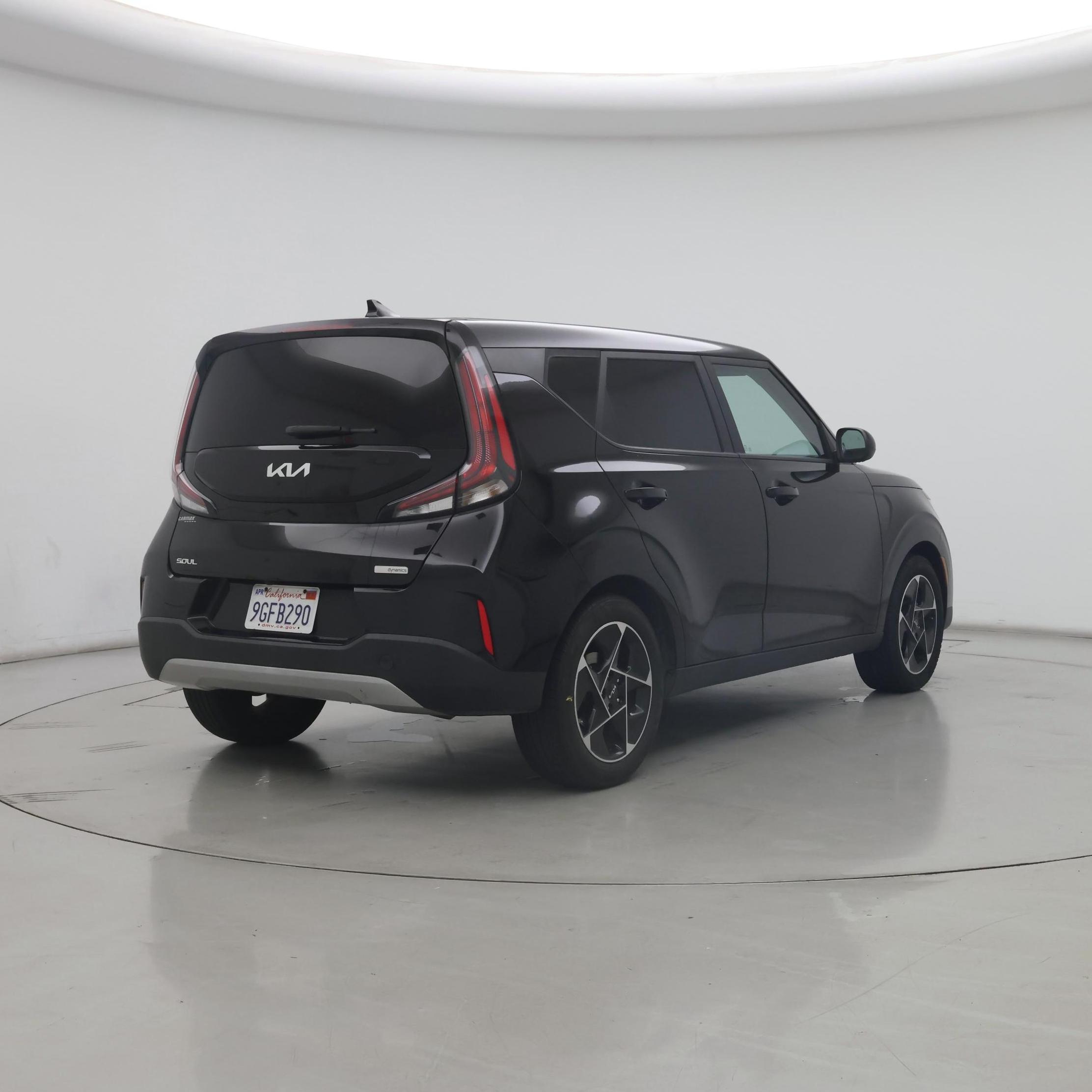 Thumbnail: 2023 Kia Soul - 8