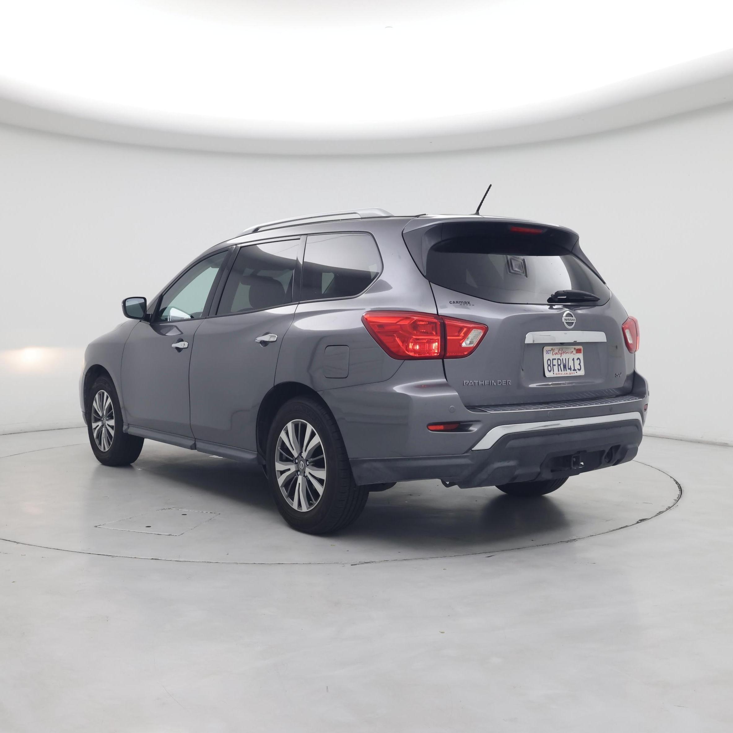 Thumbnail: 2018 Nissan Pathfinder - 2