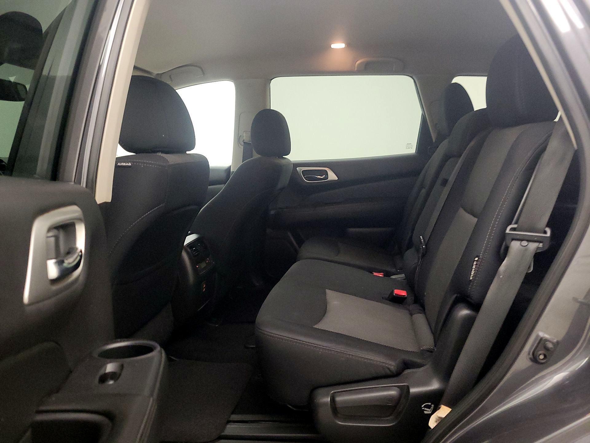 Thumbnail: 2018 Nissan Pathfinder - 20
