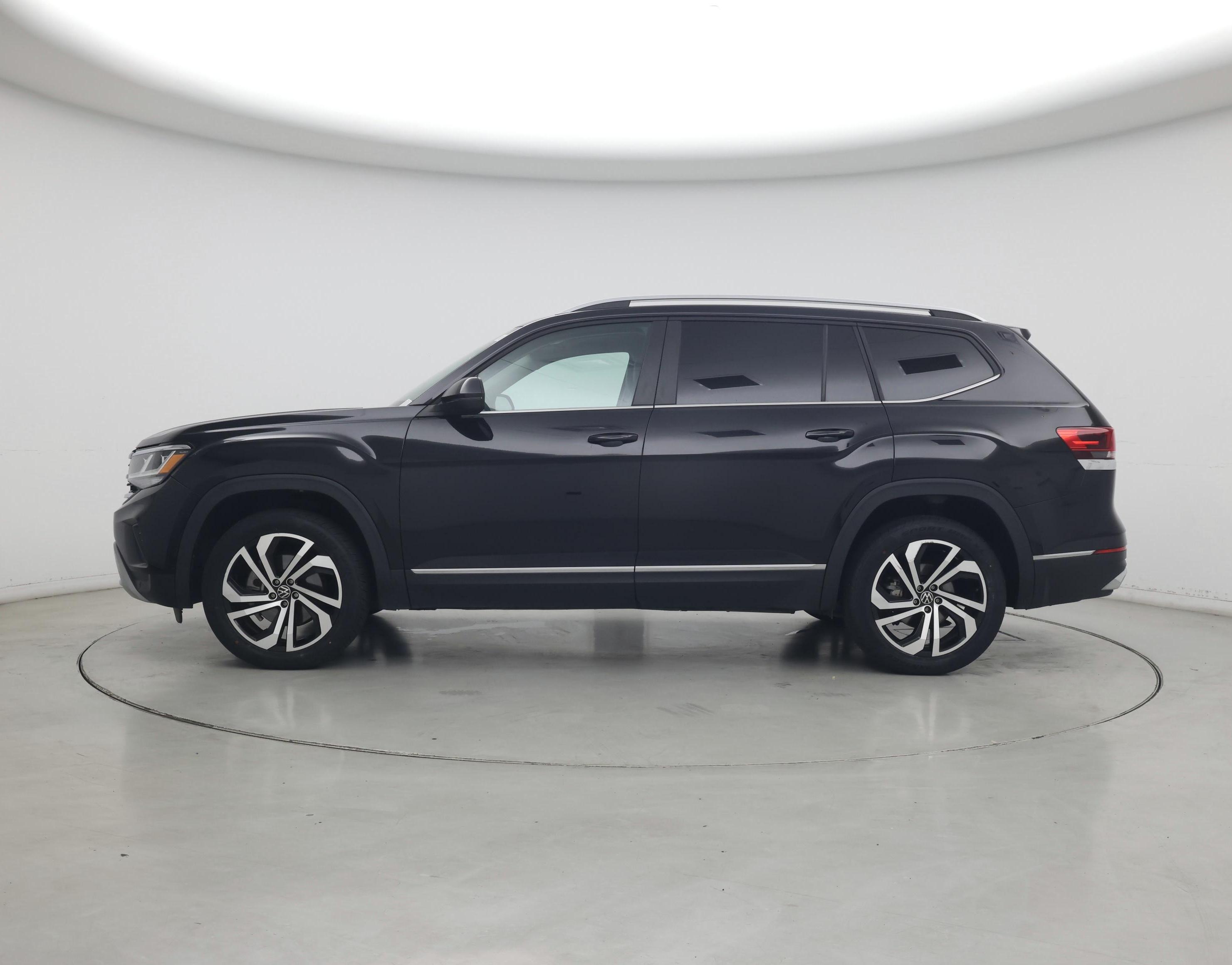 Thumbnail: 2022 Volkswagen Atlas - 3