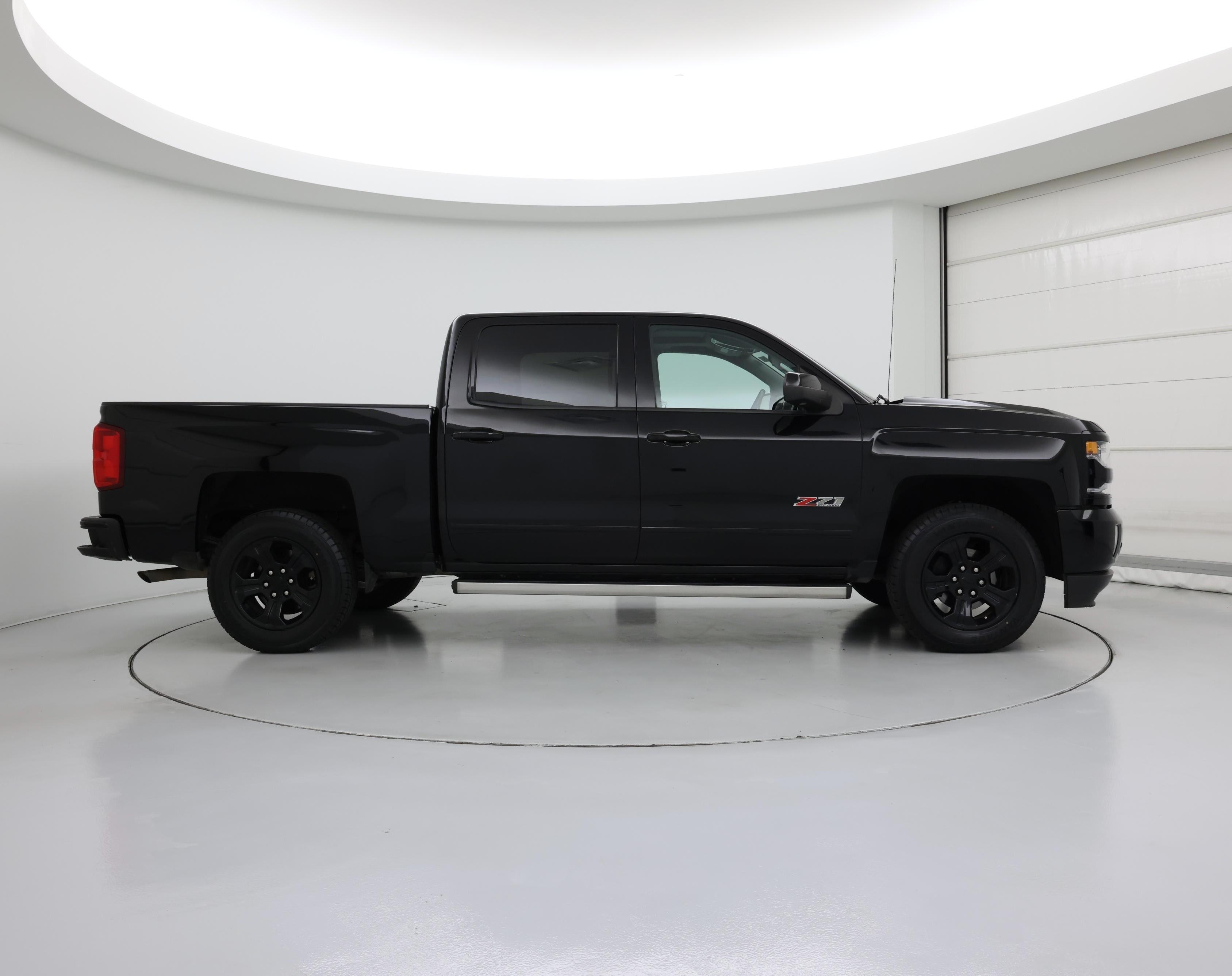 Thumbnail: 2017 Chevrolet Silverado 1500 - 7