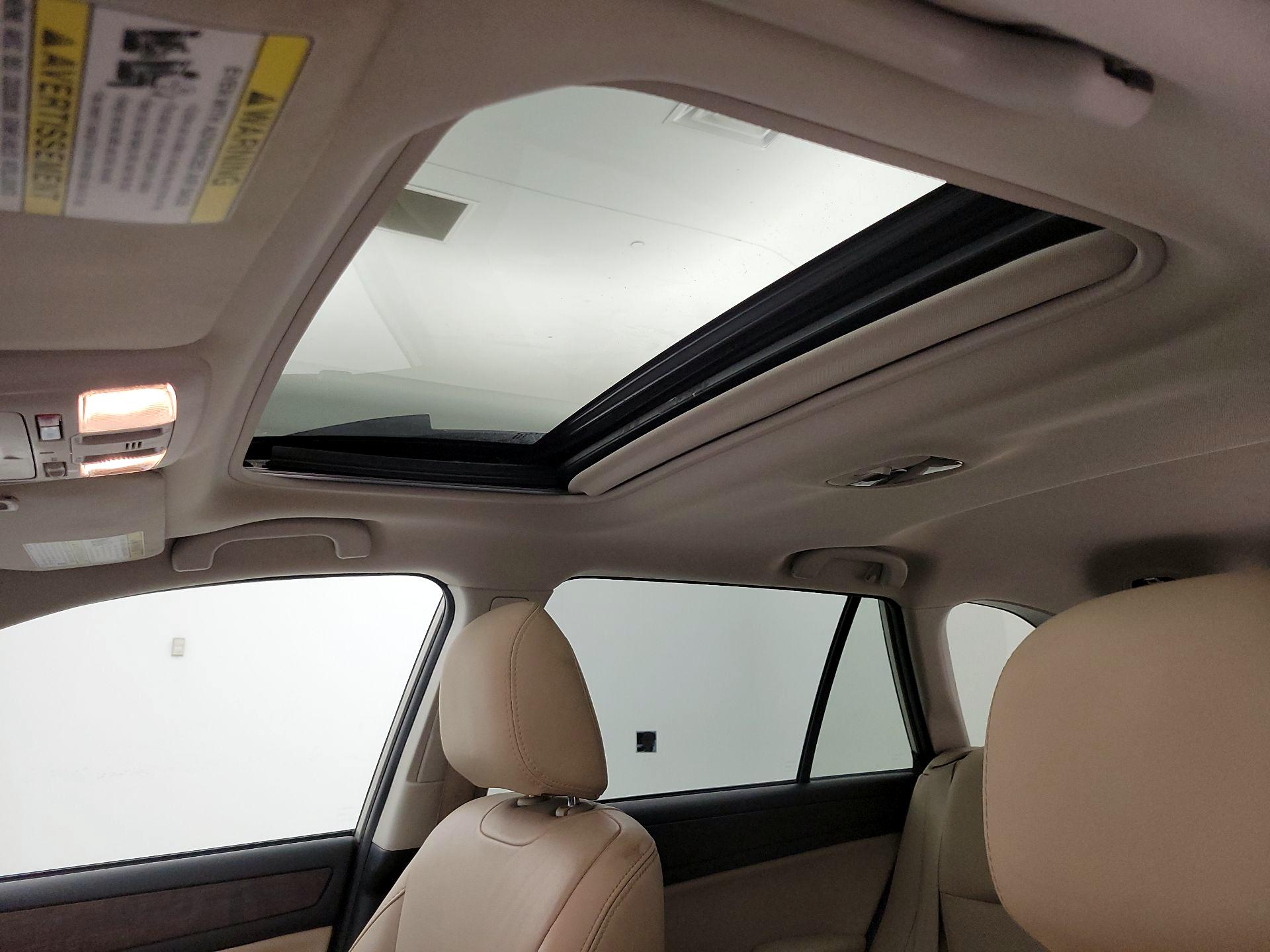 Thumbnail: 2017 Subaru Outback - 19
