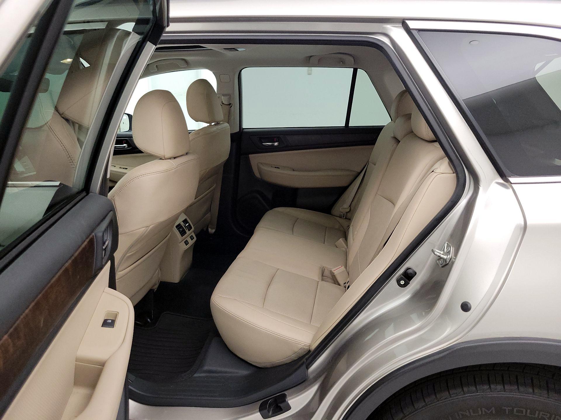 Thumbnail: 2017 Subaru Outback - 20