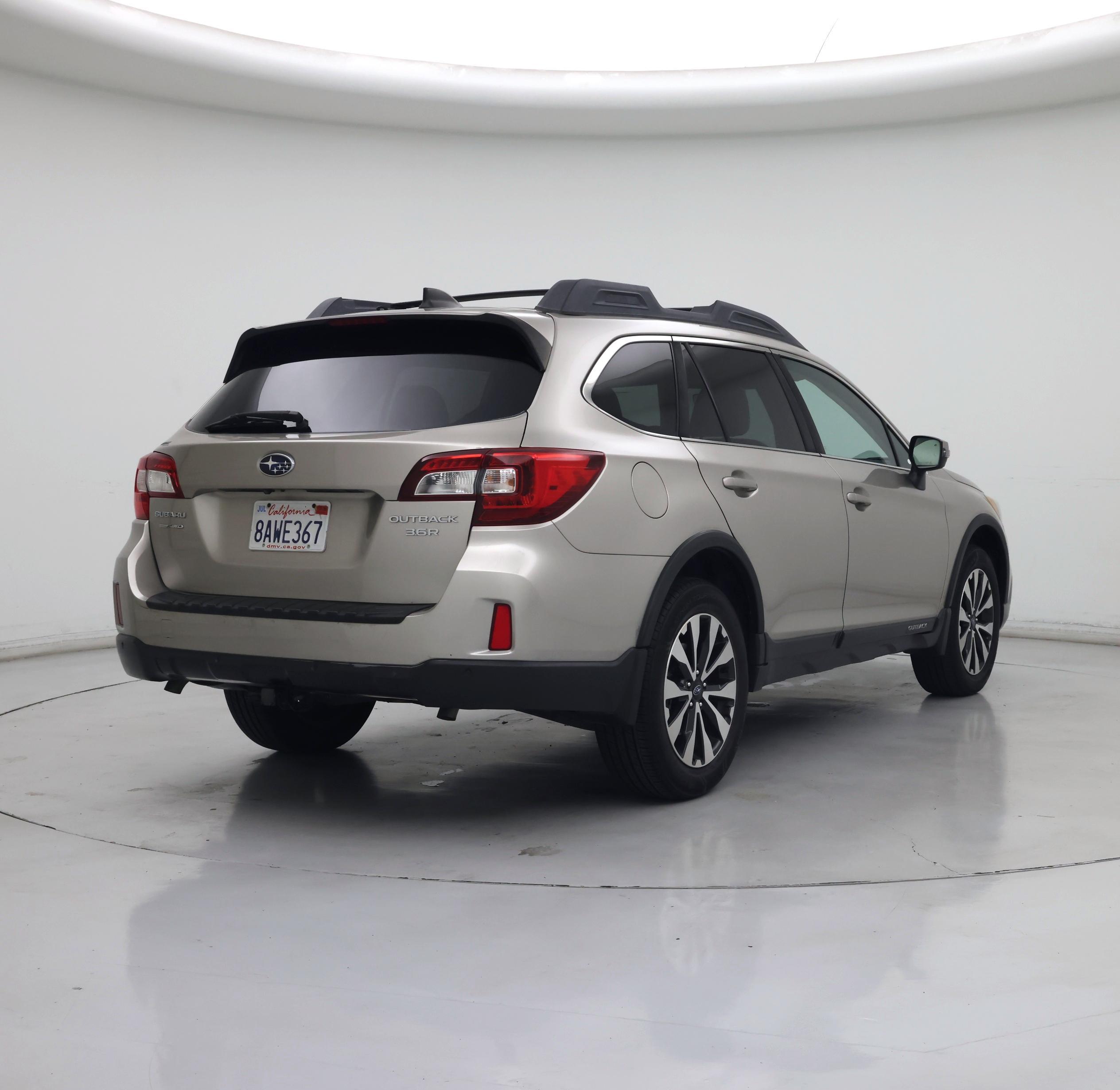 Thumbnail: 2017 Subaru Outback - 8